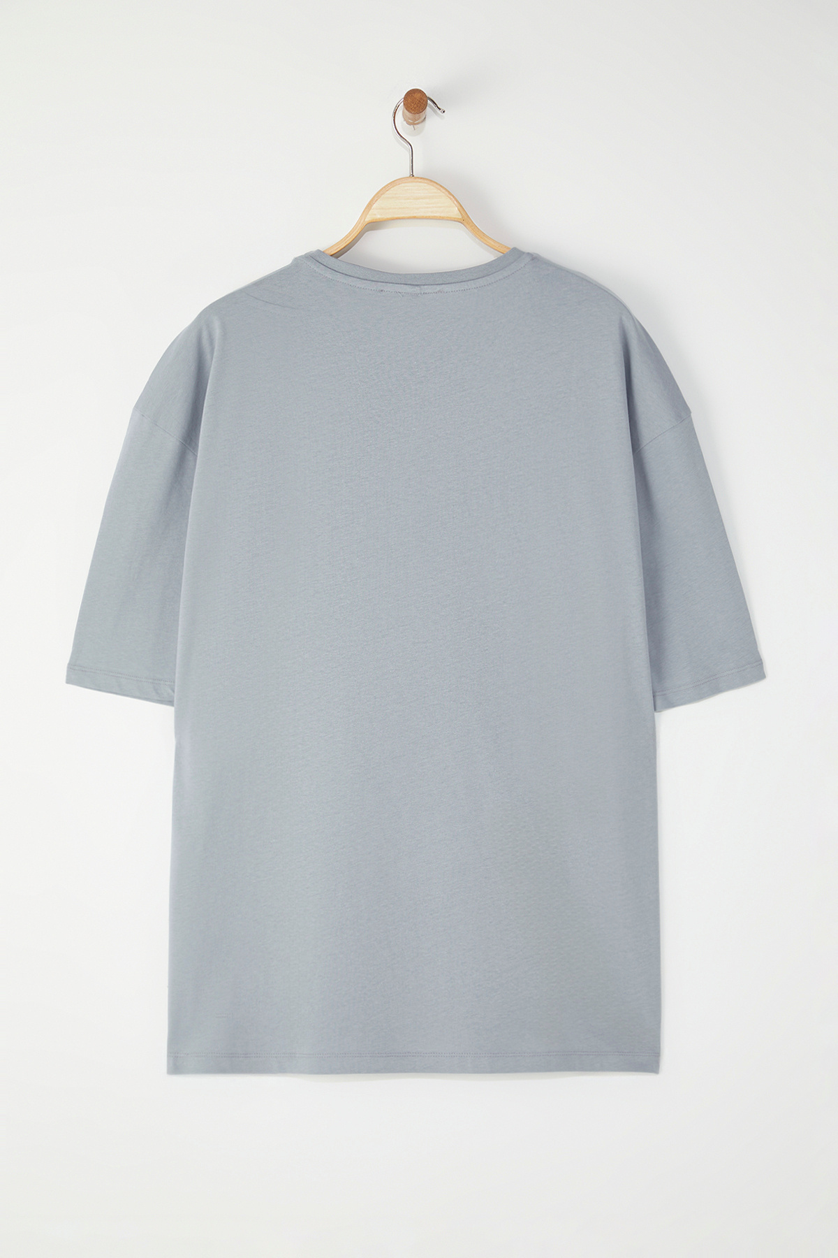 Edit by Trendyol-Šedé oversize tričko velké velikosti 100% bavlna TEDSS25TS00011 3