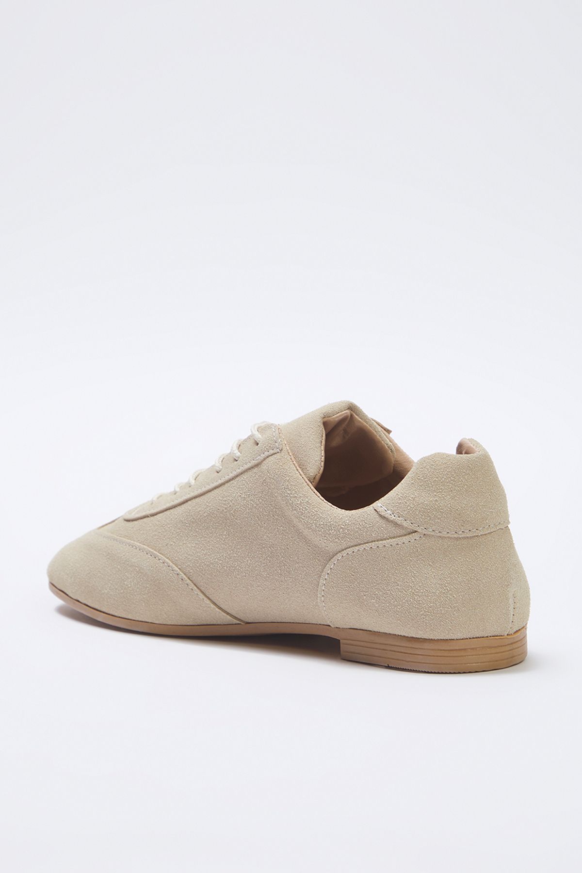 trendyol-shoes-womens-sneakers