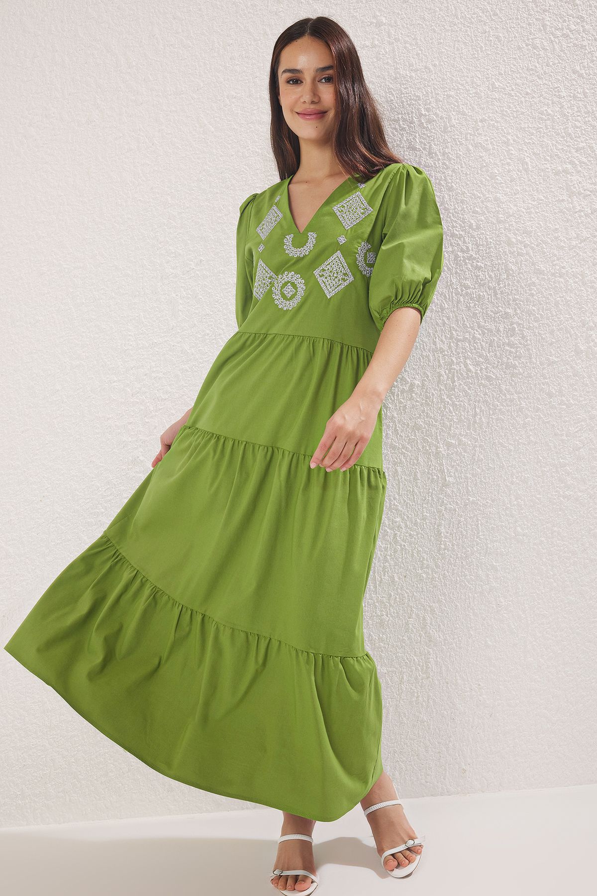 Trendyol Collection-Green Straight Cut Embroidered Maxi Woven Dress Twoss25El00058 2