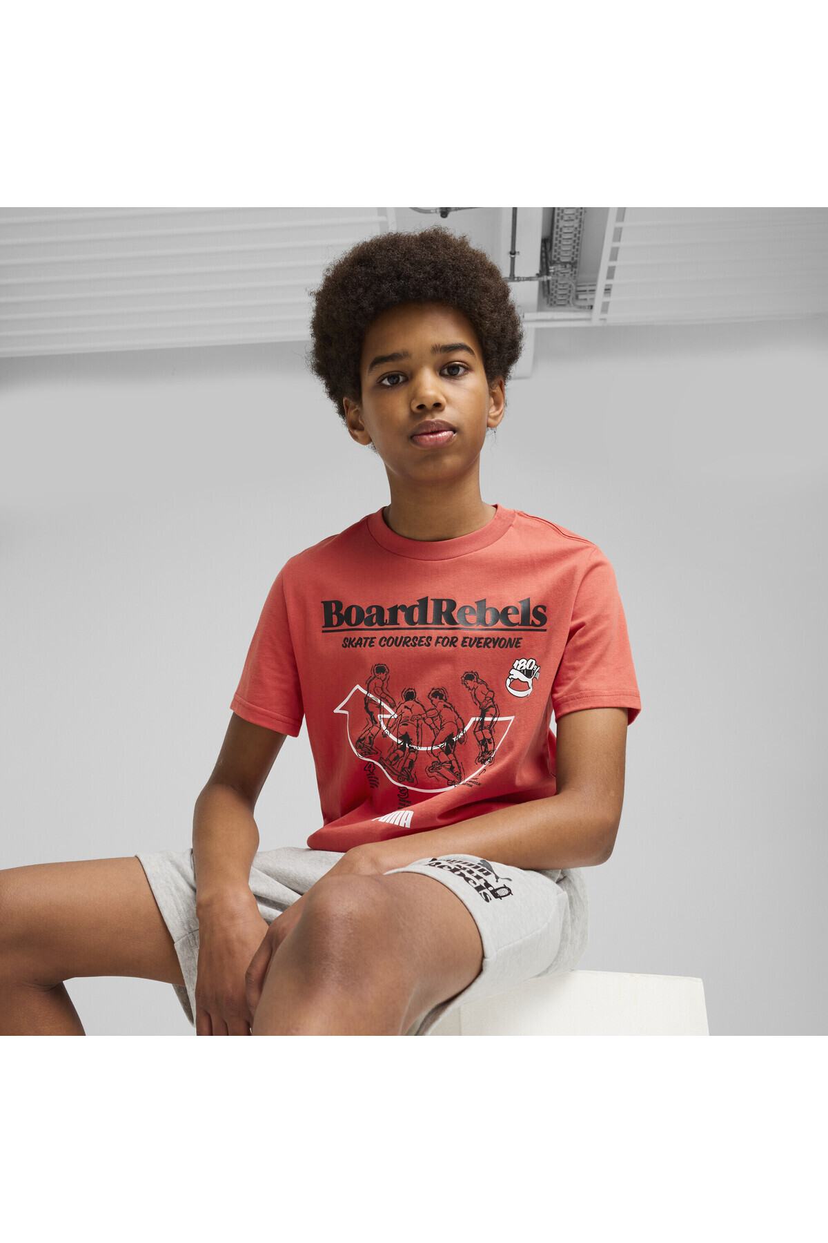 Puma-Mid 90s Graphic T-Shirt 4