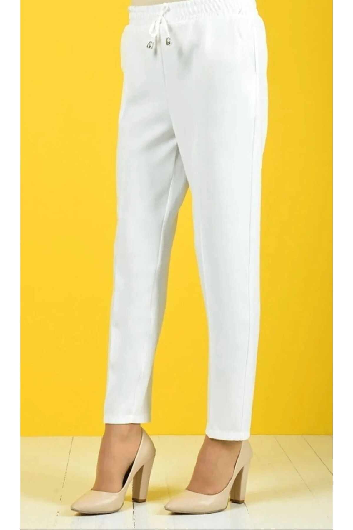 Lotus-Elastic Ultra Comfortable Carrot Cut Fabric Pants 3