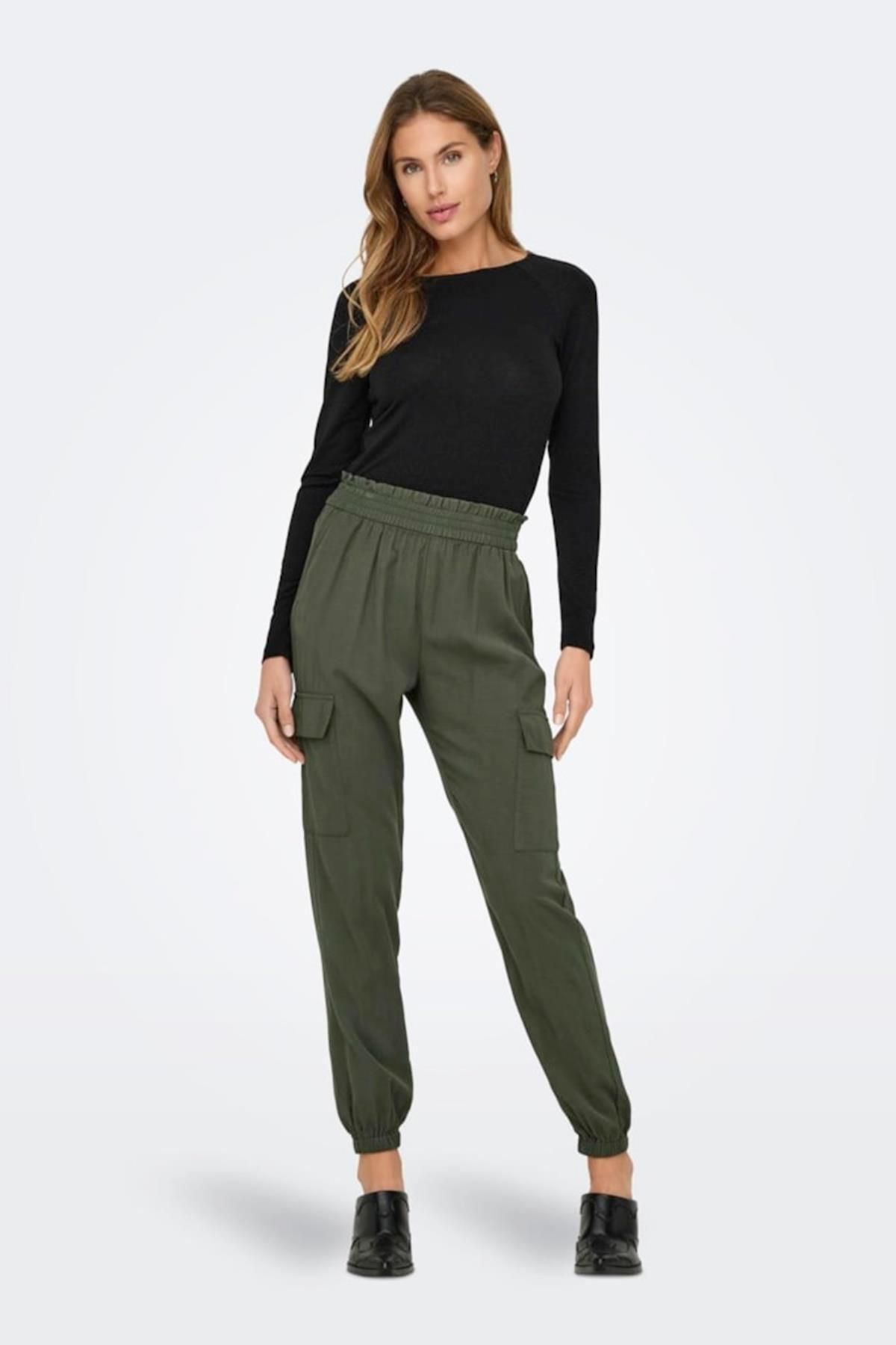 complete the look image