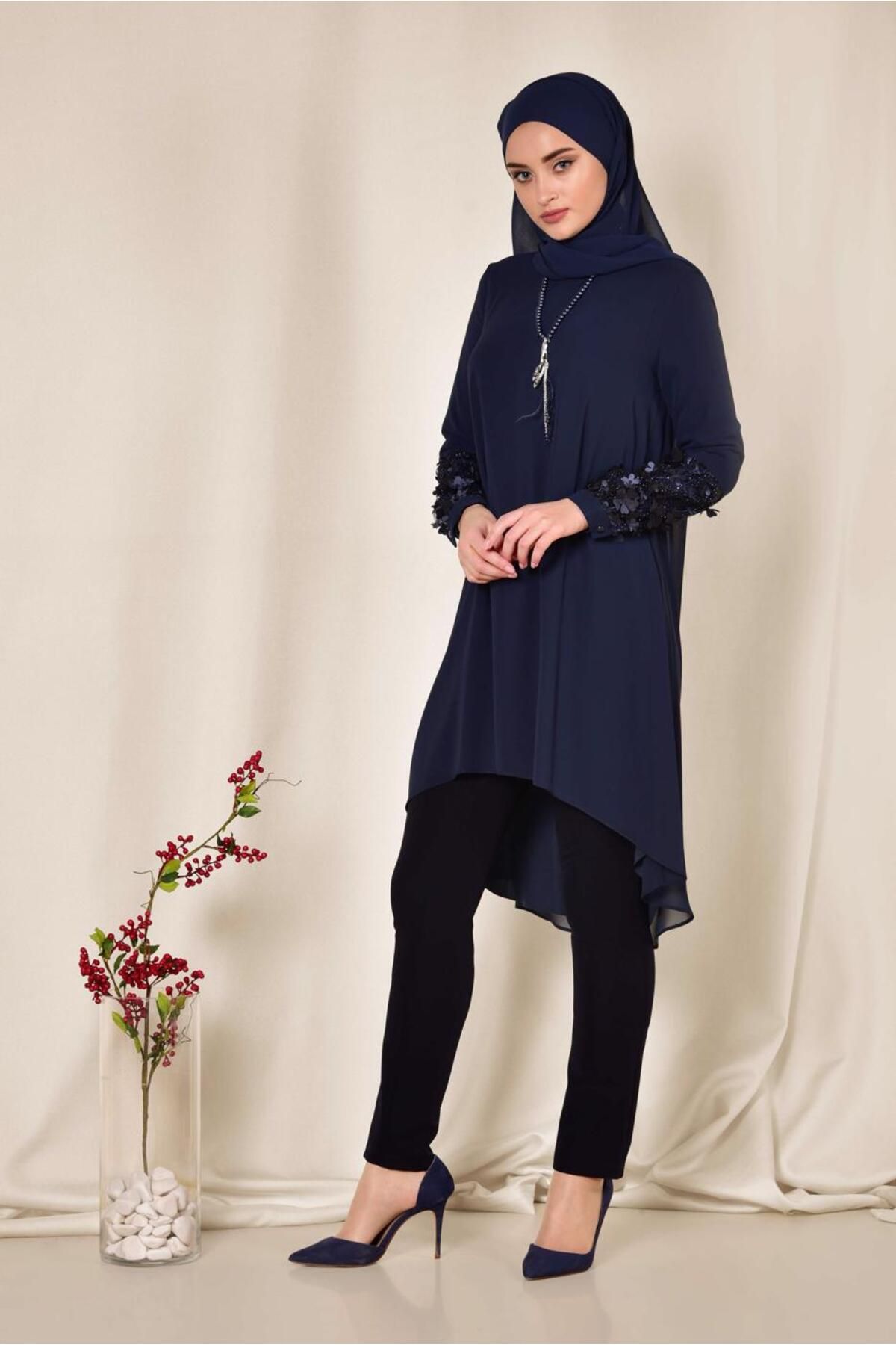 تونیک سه بعدی با جزئیات گل 4132 Alvina