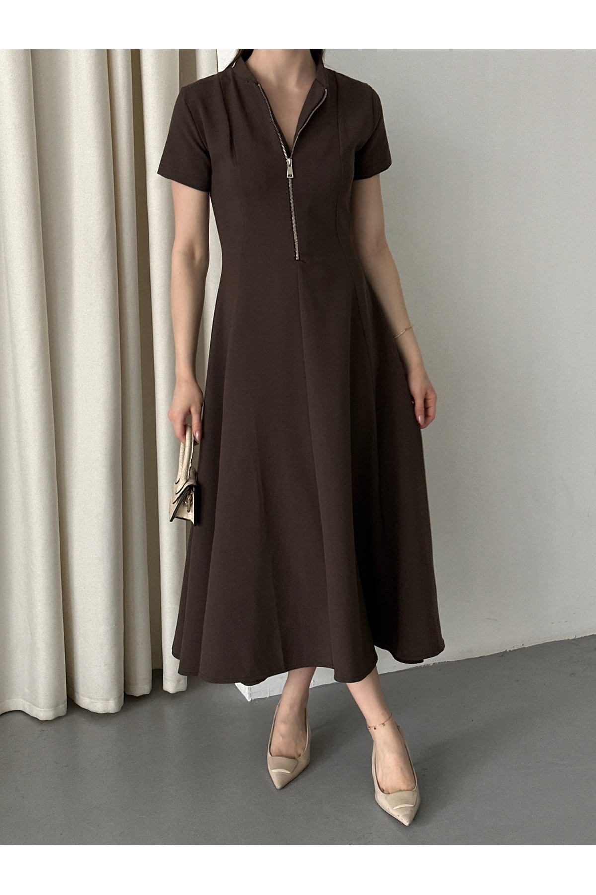 Laluvia-Rochie maro cu fermoar în față - 4824 7