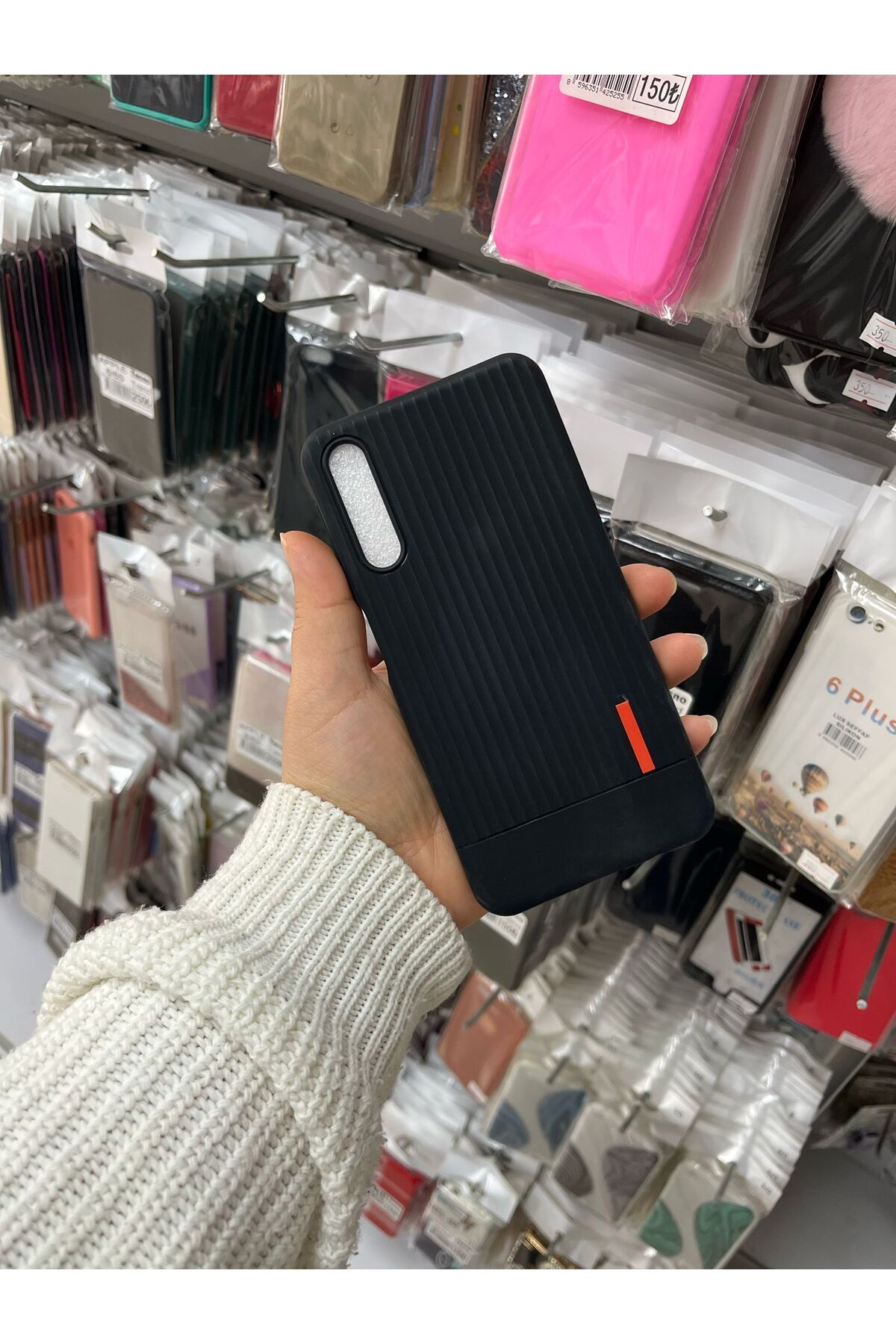 TECNOTREND GALAXY A7 2018 DERİLİ SİLİKON KILIF