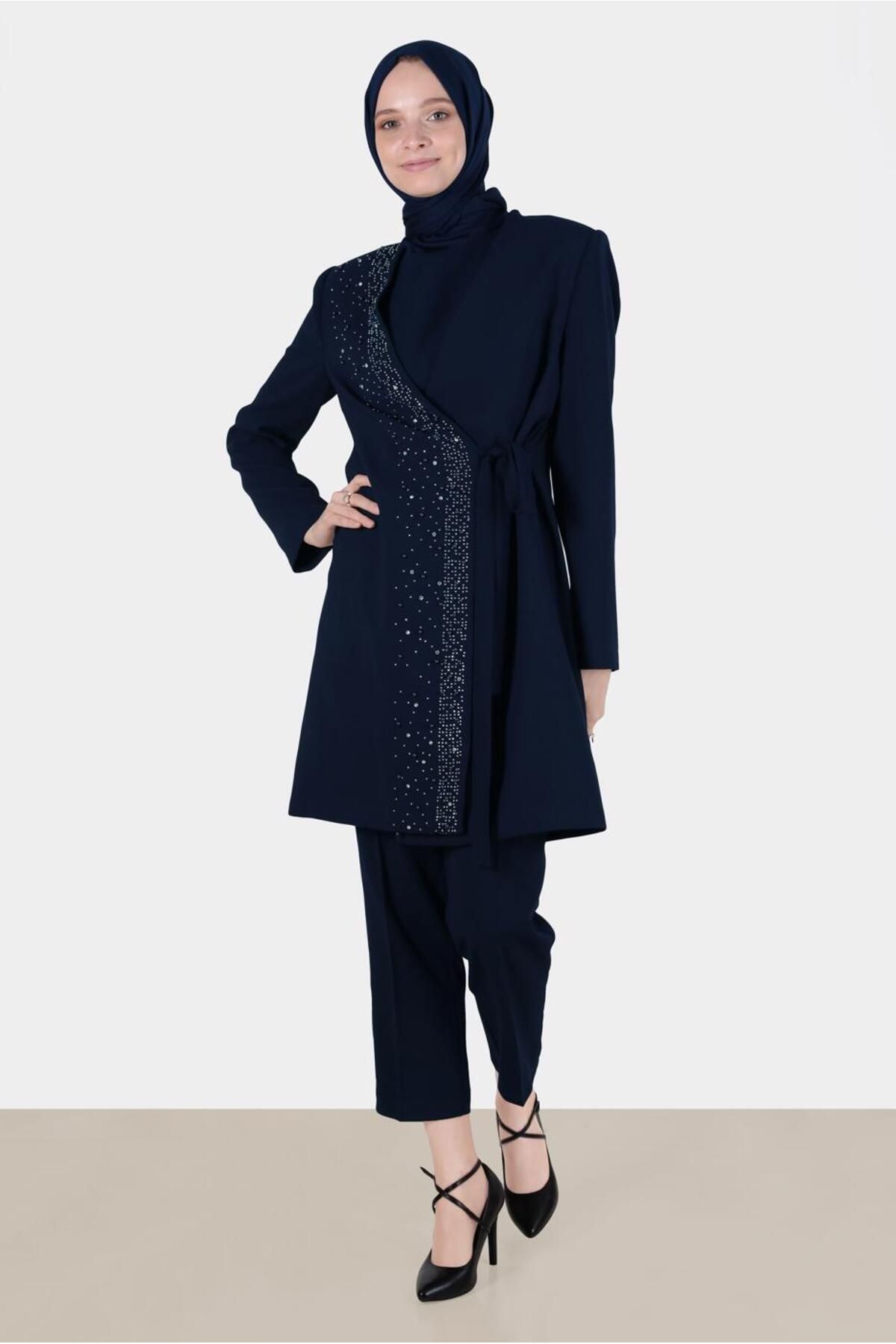 شلوار سه تایی کراوات منجوق سنگی. تیم 30263 Alvina