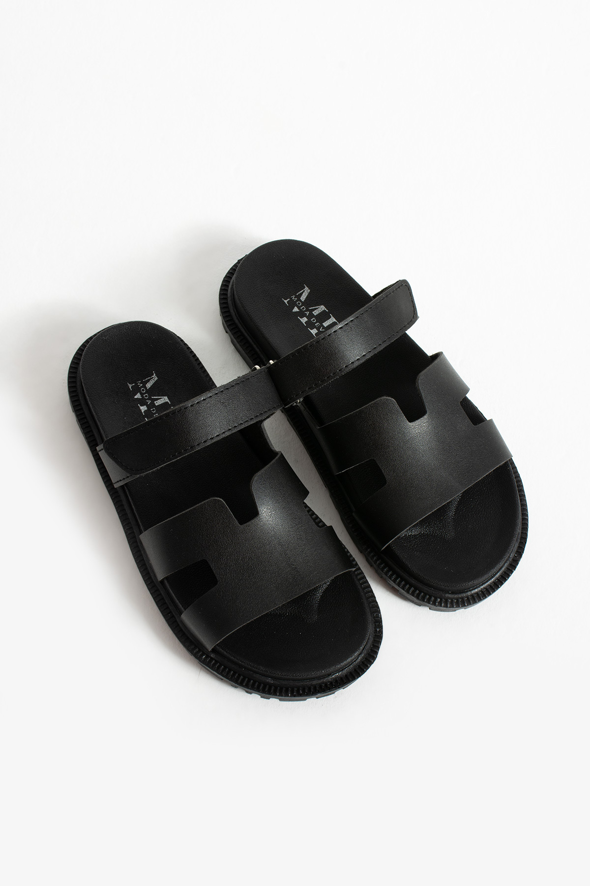 Moda Devrin-Black Skin Velcro Anatomical Comfortable Sole Women's Slippers 8