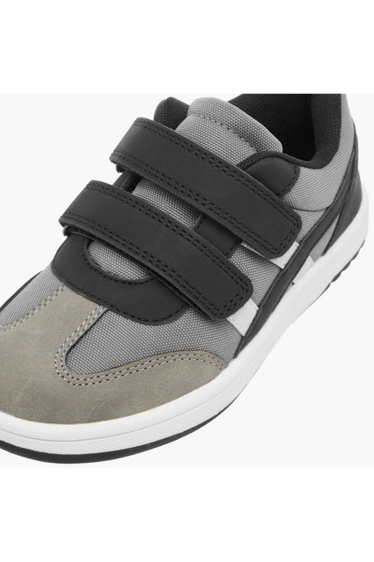 Juniors-Panelled Sneakers with Hook and Loop Closure 4