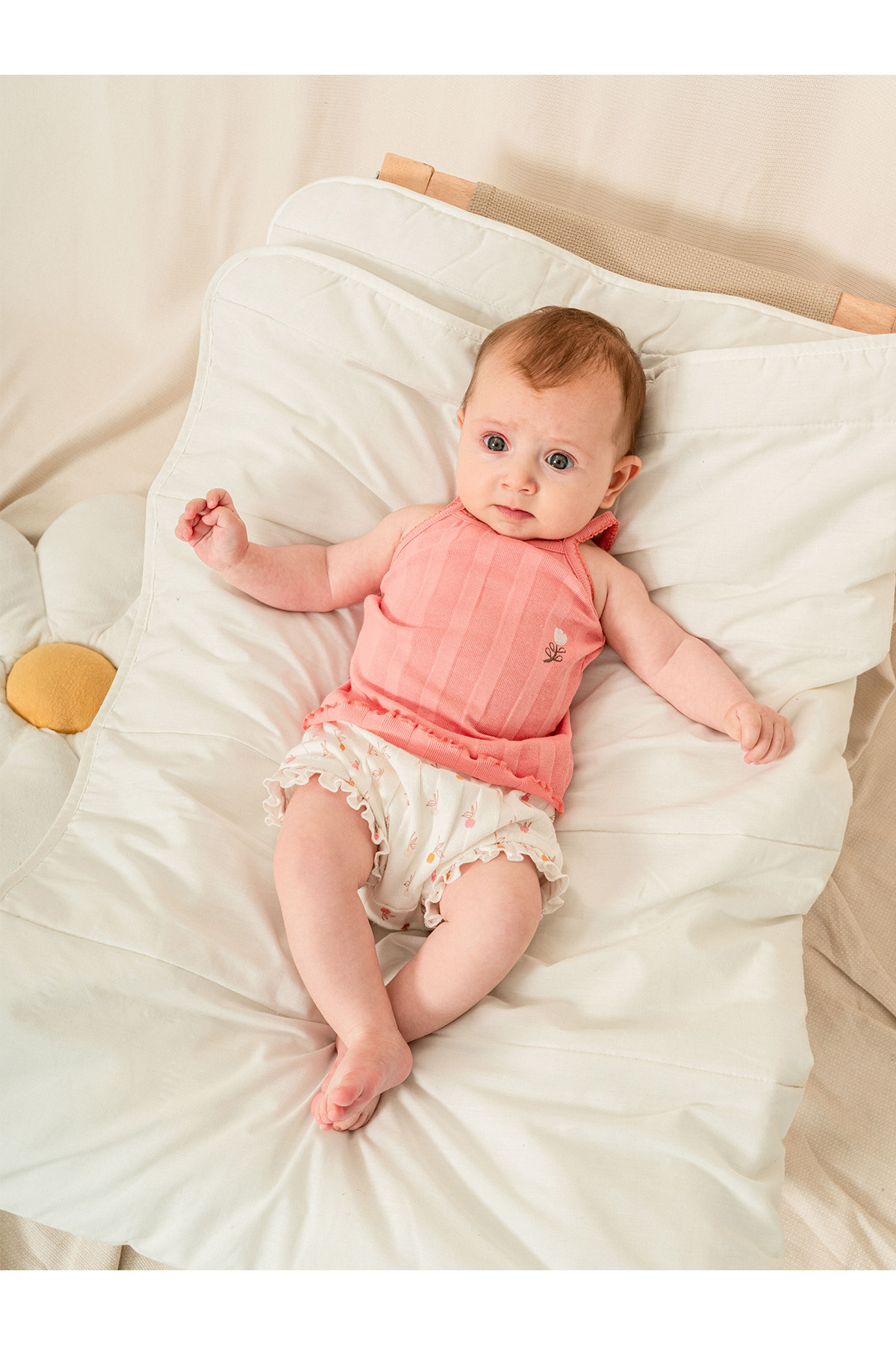 Kidaxi Jakarlı Örmeli Askılı Atlet Şort Bebe Takımı fotoğrafı 2 (önizleme)