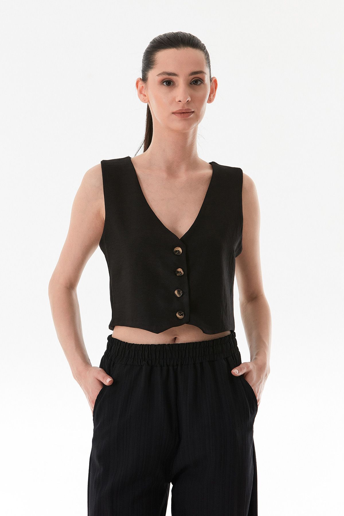 Fulla Moda-Buttoned V-Neck Vest 3