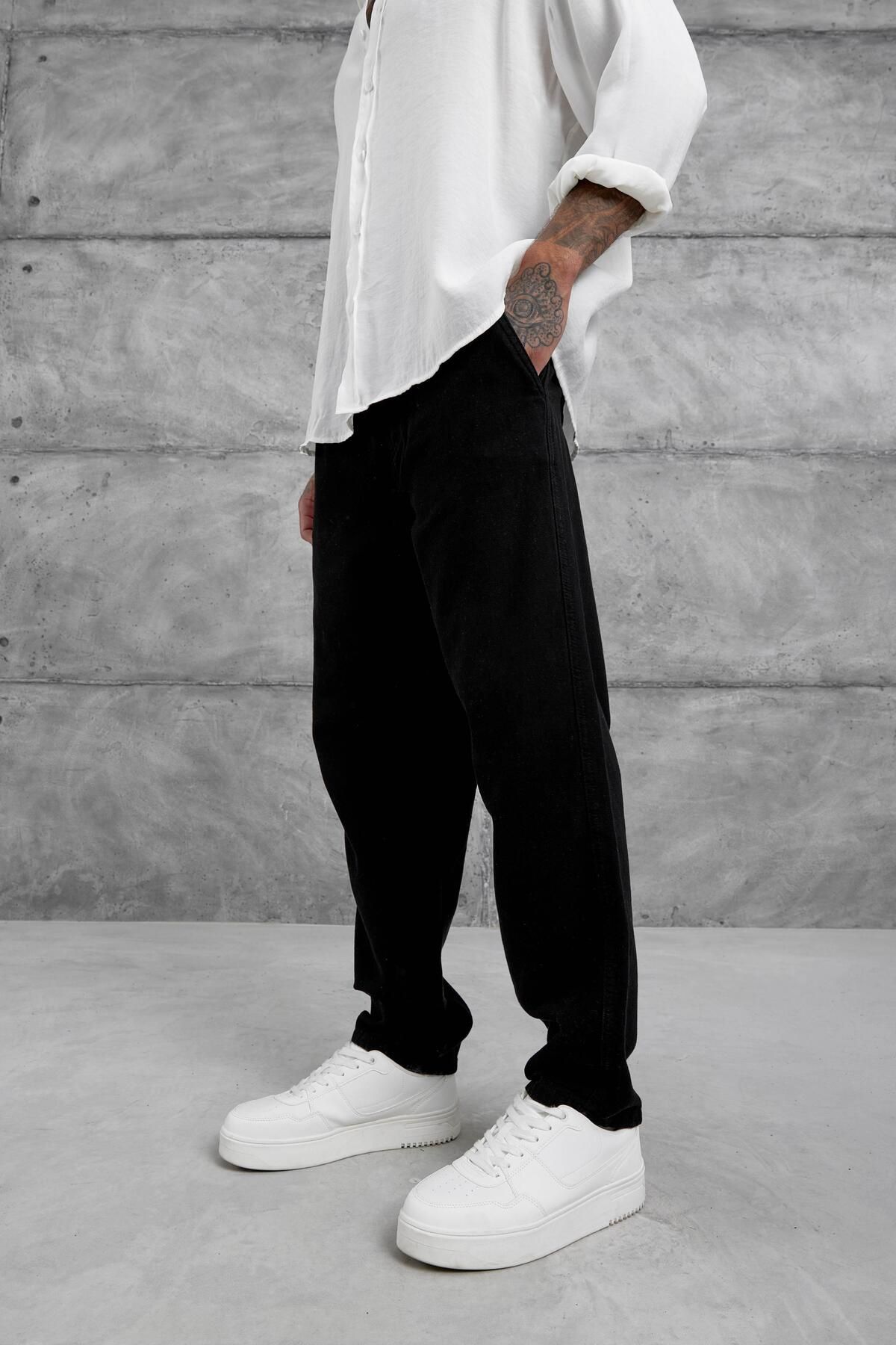 complete the look image