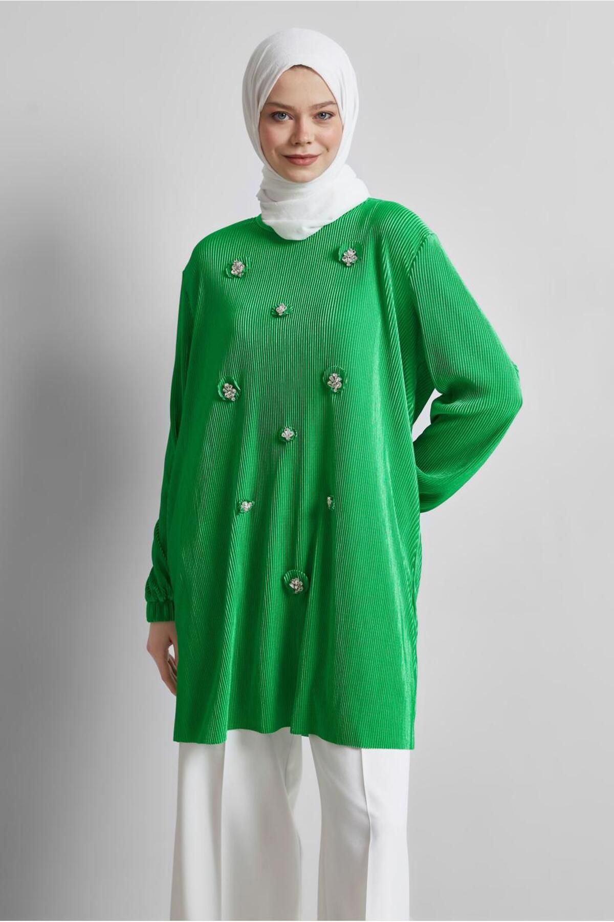 تونیک سنگی 44689 Alvina