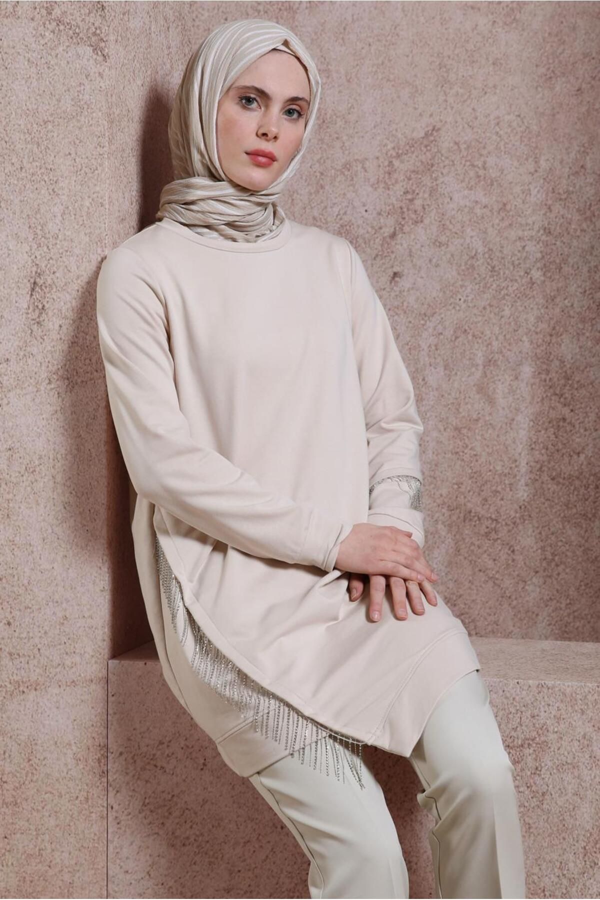 تونیک ورزشی منگوله دار 44442 Alvina
