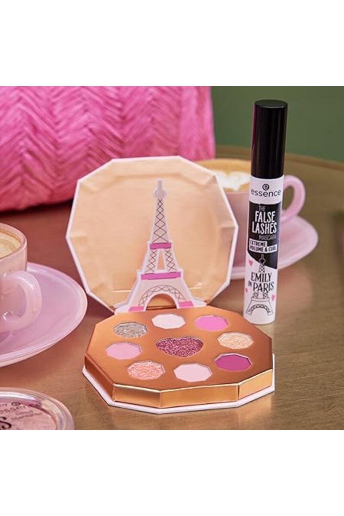 Essence Emily In Paris Mascara – Extreme Volume & Curl, Wasserfest, Für Künstliche Wimpern-Look