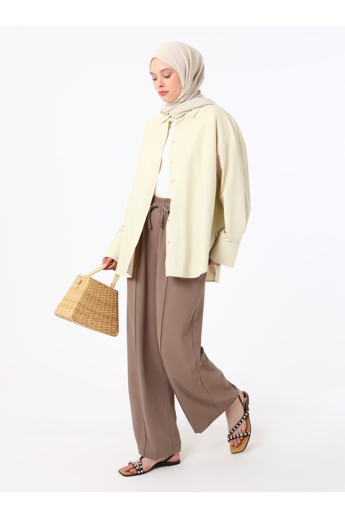 Refka-Instant Calyposis and Detailed Crepe Pants - Refka 4