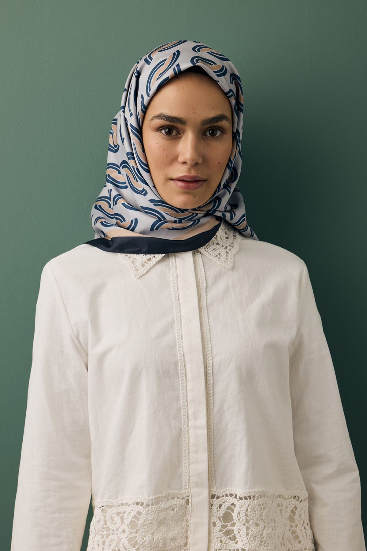 Qef-We Can Translate the Title in the Following Way to Turkish: 
 
 Crop Name: Guerlarak Shoes 
 Model No: Gx9688 
 
 Note: We Focused on Highlighting the Characteristics of the Crop in This Title and Did Not Clearly Indicate the Elements in It. 3