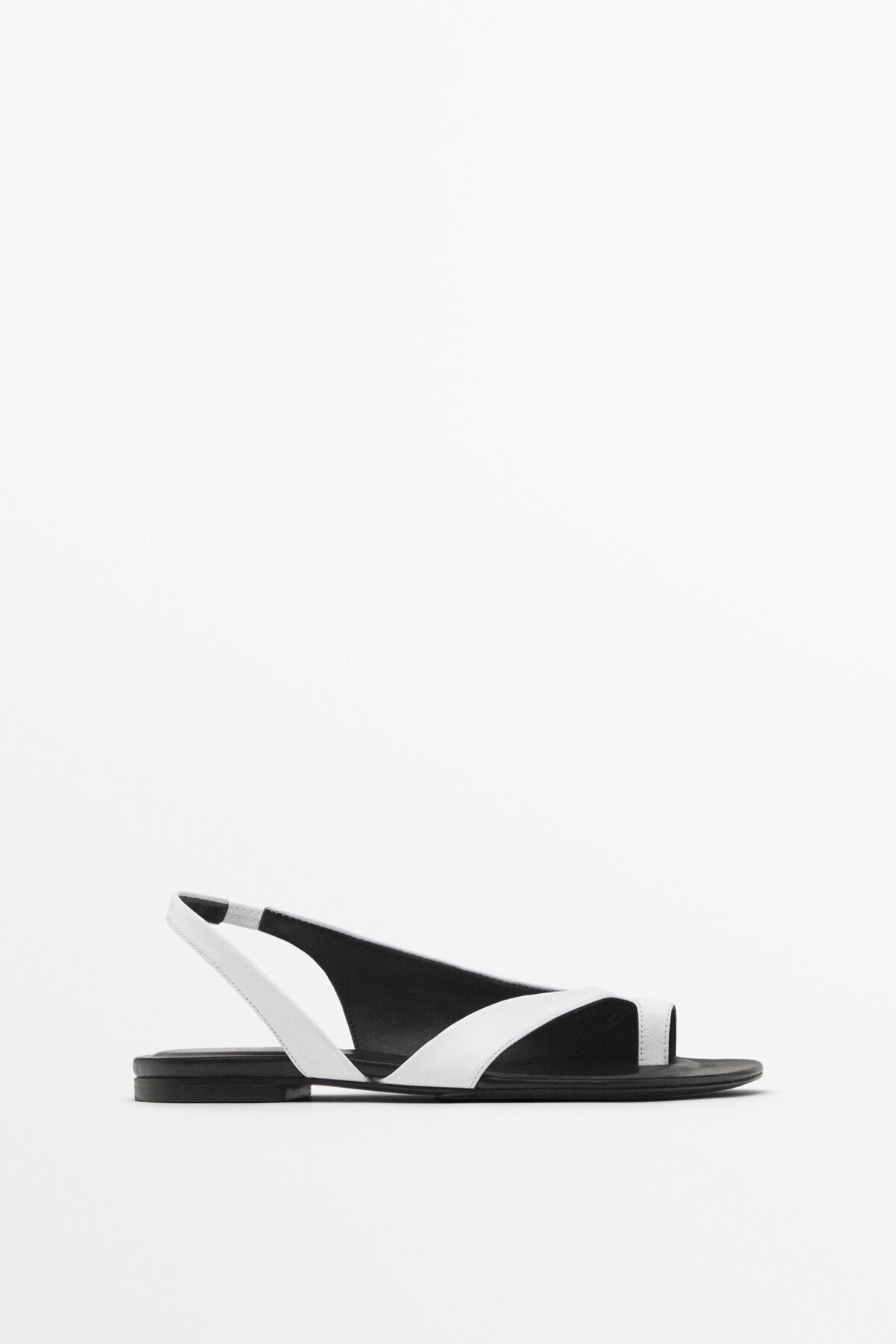 صندل تخت با طرح فلیپ فلاپ - STUDIO Massimo Dutti