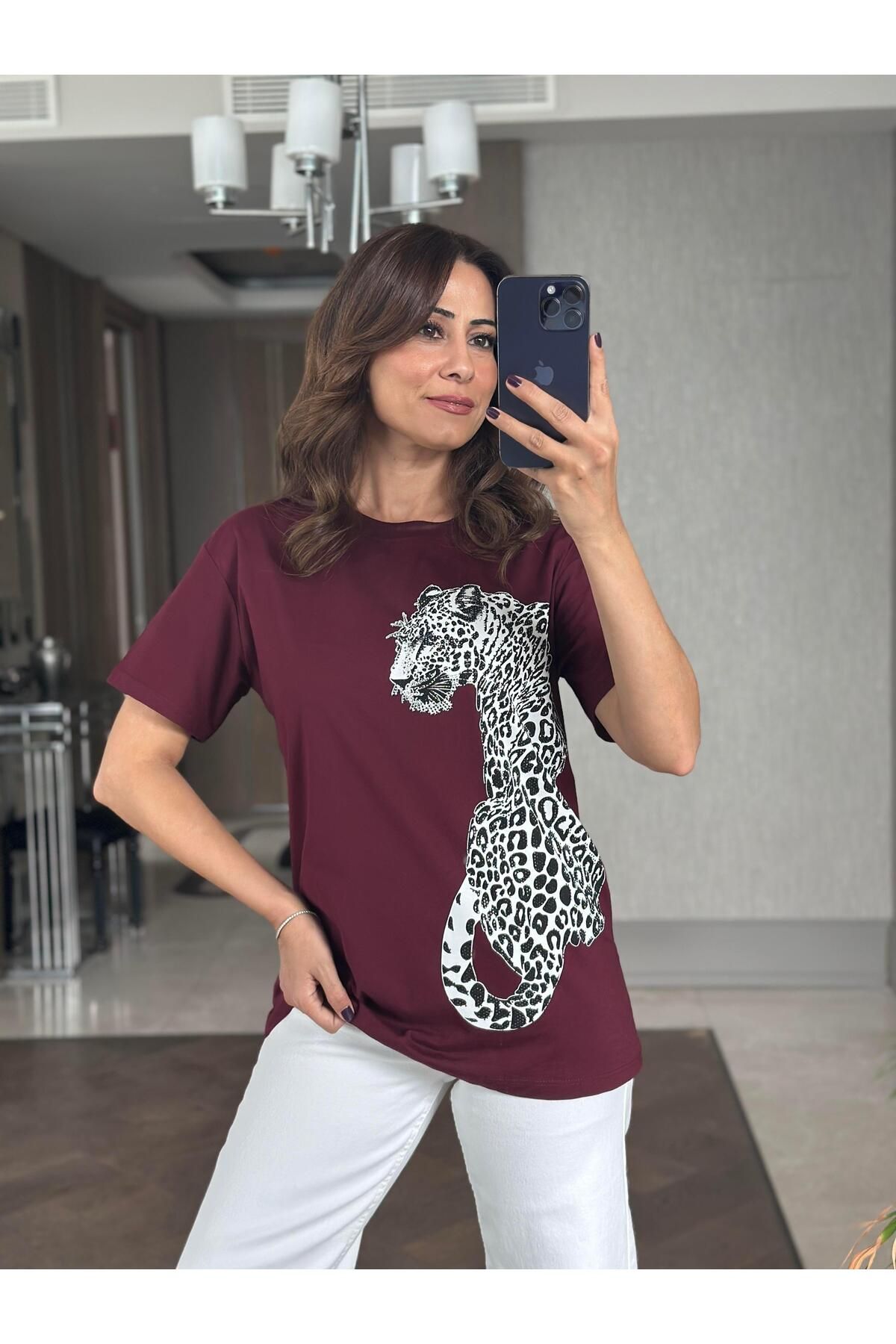 Forlady Butik Mürdüm Kaplan Taş Baskılı Bisiklet Yaka Kadın T-Shirt