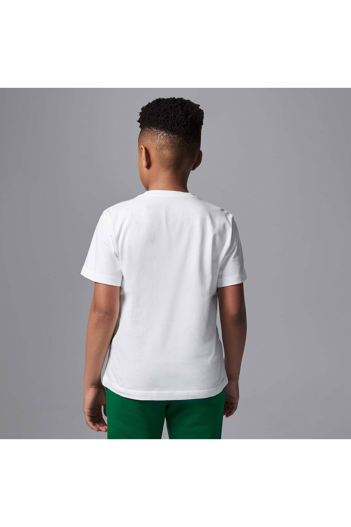 تی شرت دخترانه راسته آستین کوتاه | نایکی Nike 95D728-001 - تصویر 2