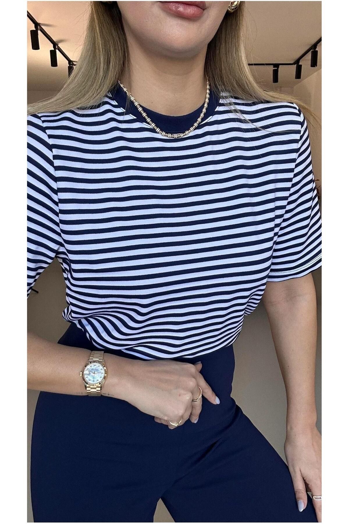Giyimodam Premium Seri Lacivert Çizgili Yaka Biyeli Tshirt