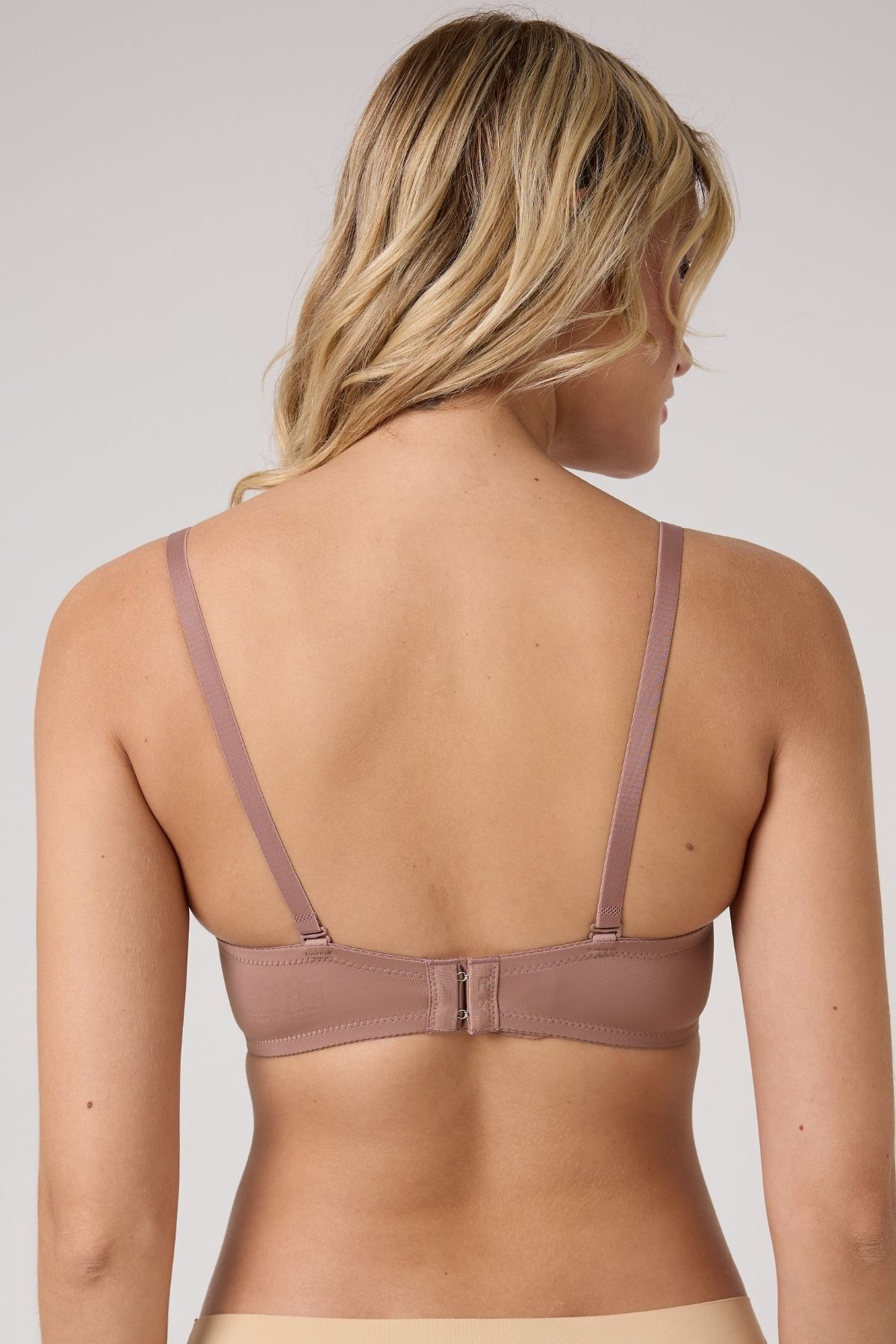 leswear-Laser Cut Bra Seamless No Trace B Cup Filled 4 Colors 7