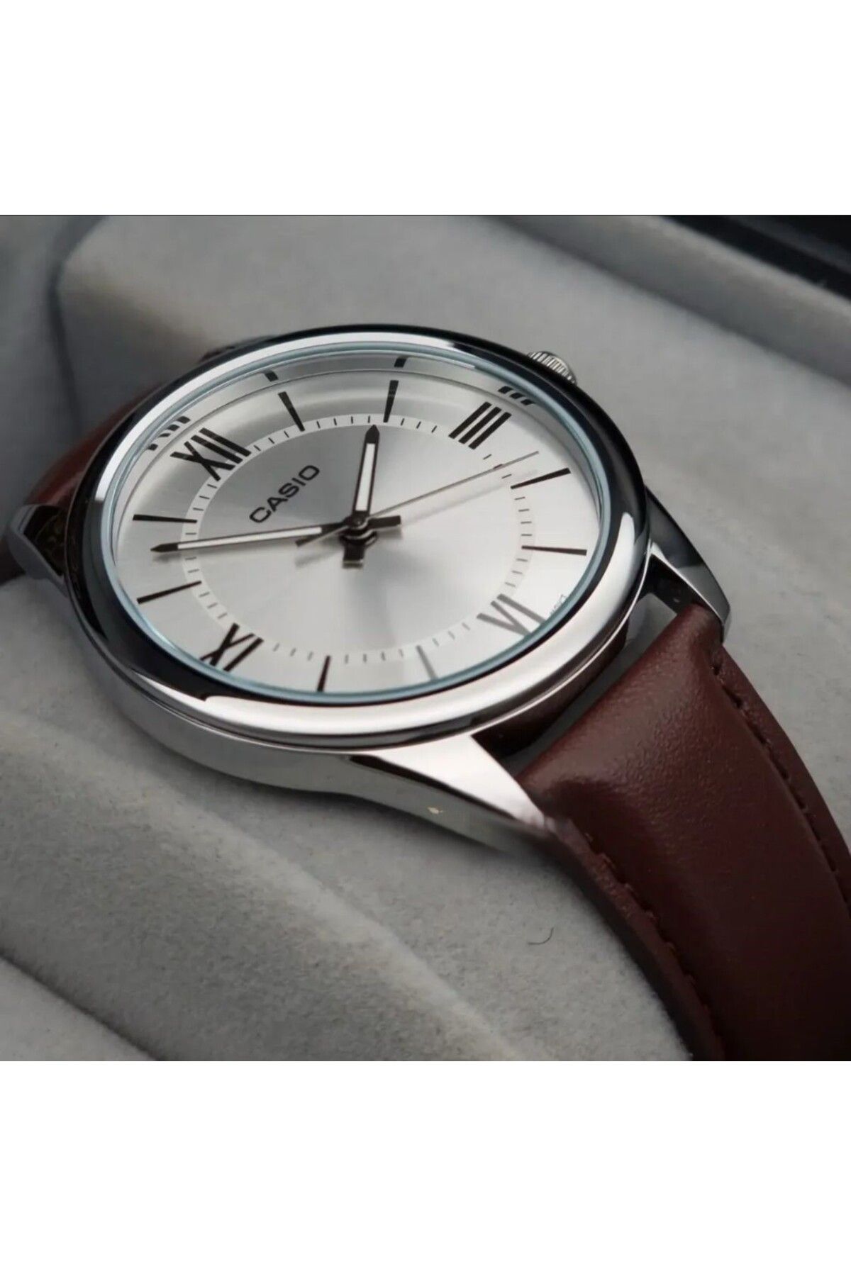 Casio-Casio Men's Analog Leather Watch MTP-V005L-7B5UDF 2