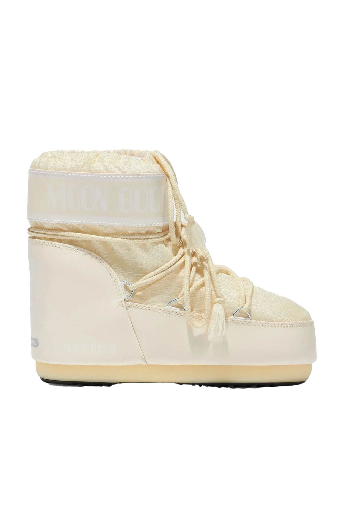 نماد پایین 2 Moon Boot