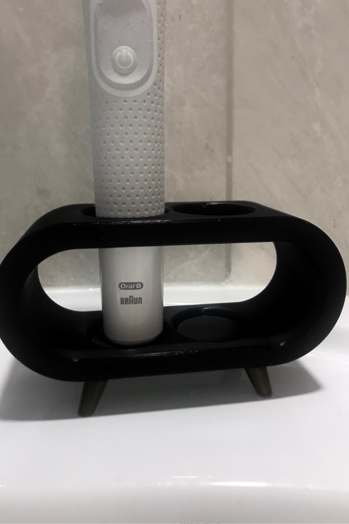 CESTOPİENO Čierny stojan na zubnú kefku s 2 priehradkami do kúpeľne