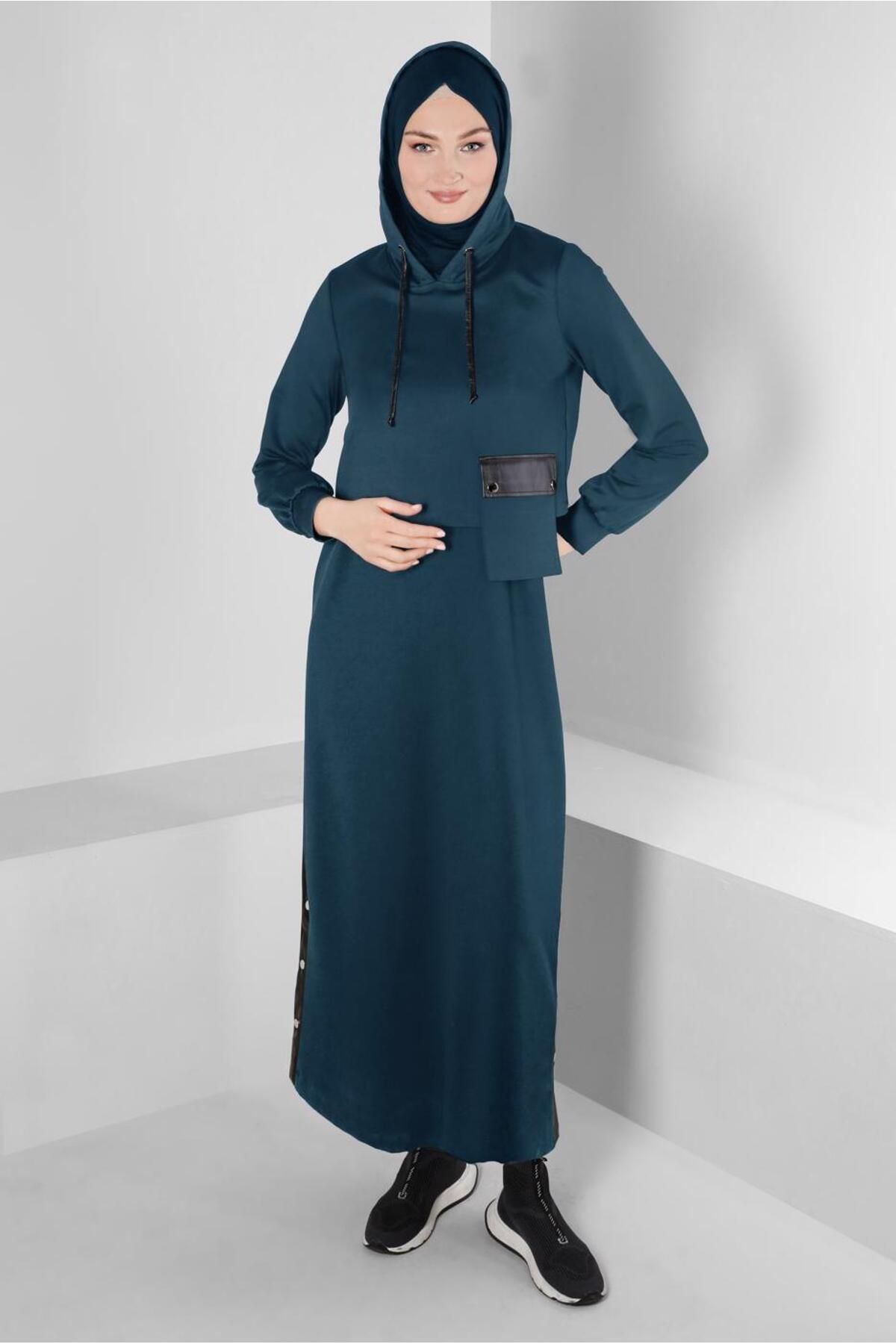 کلاهدار دو لباس با جیب 43320 Alvina
