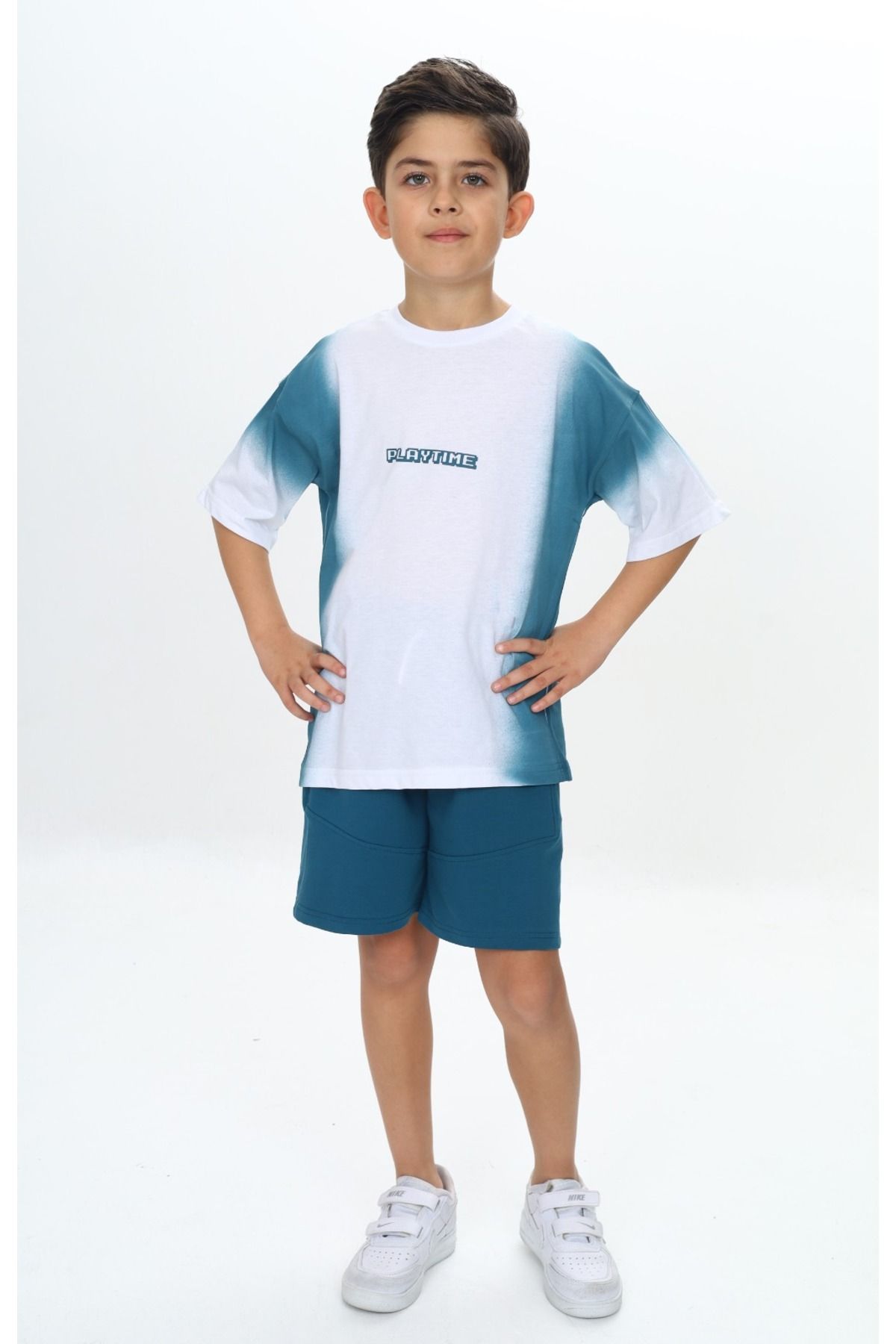 complete the look image