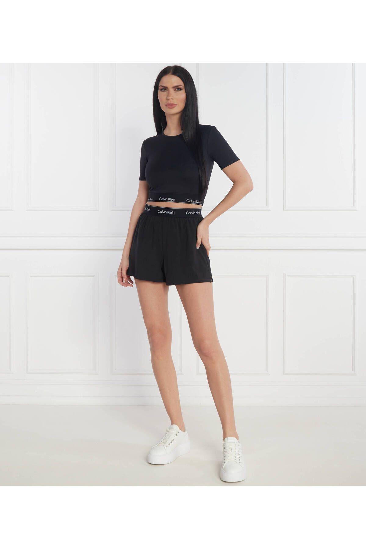 complete the look image
