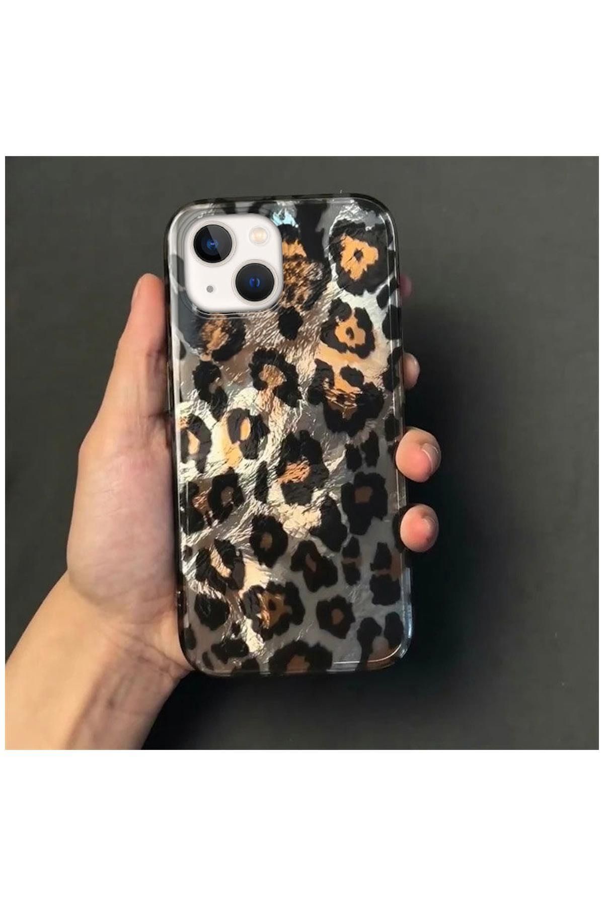 Pro Aksesuar Apple iPhone 15 Uyumlu Kılıf Lüx Leopar Desenli Silikon Kılıf Siyah