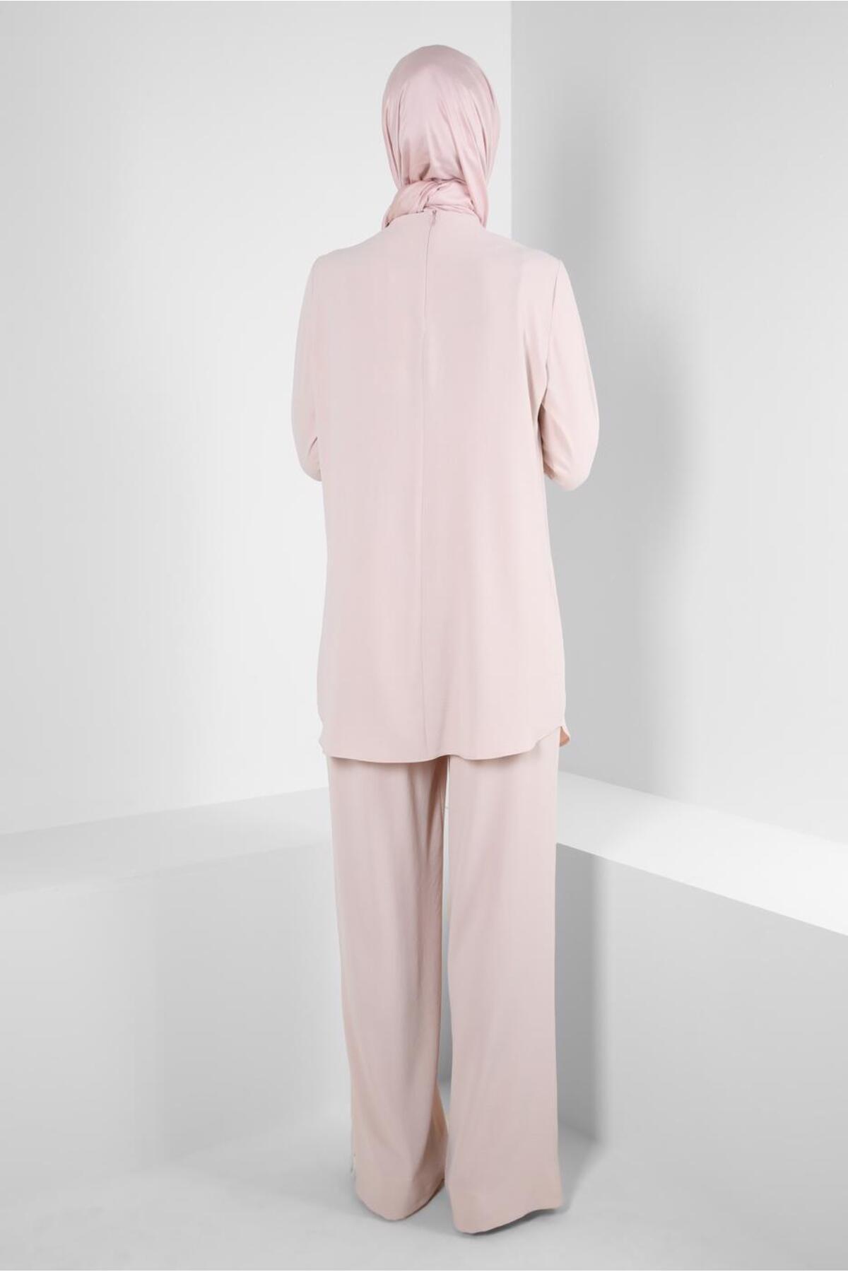 Alvina-Chain Detailed Elastic Waist Pants Suit 43742 3