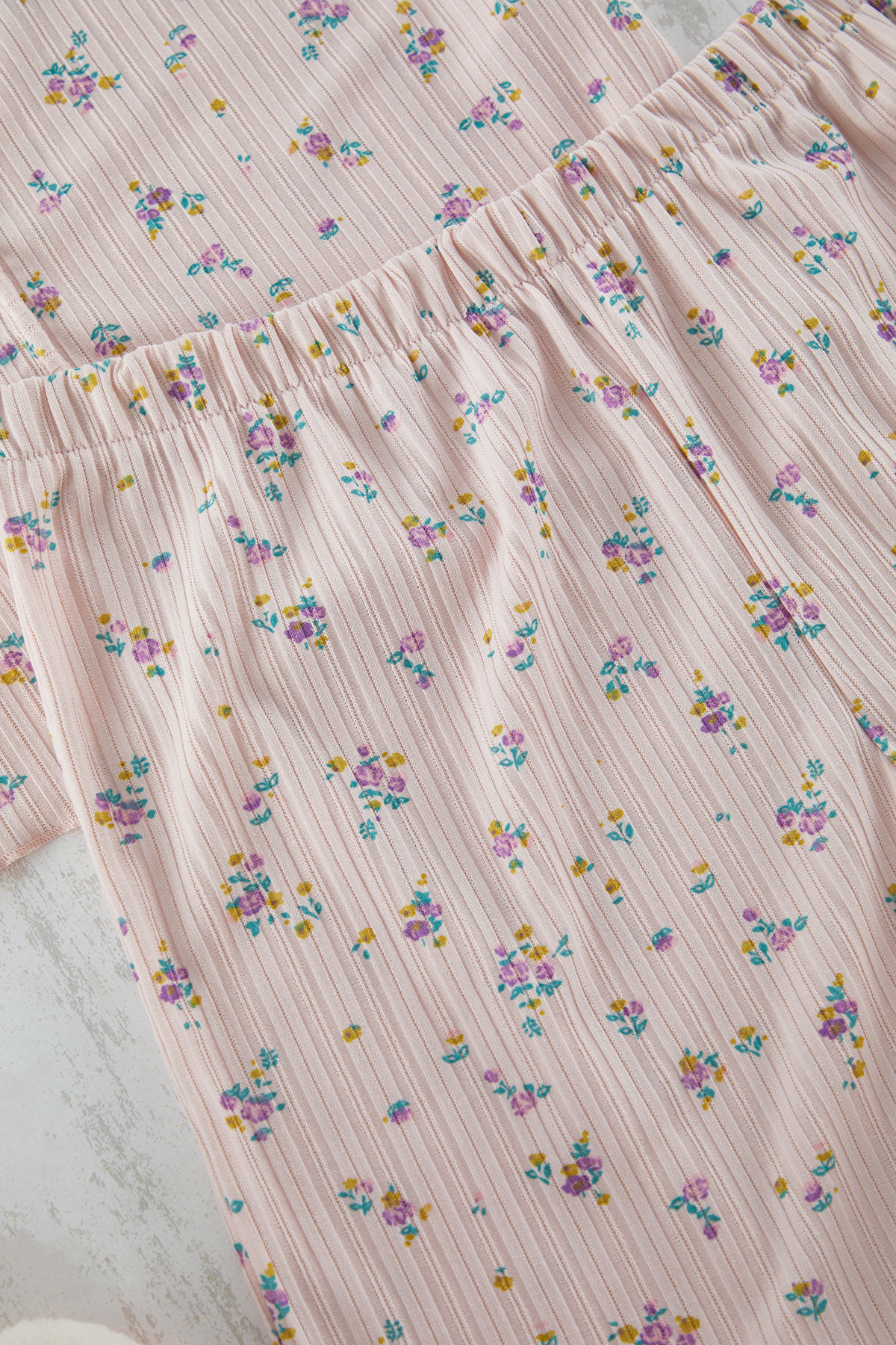 Trendyol Curve-Light Pink Floral Patterned Camisole Knitted Pajamas Set Tbbss25Ai00100 3