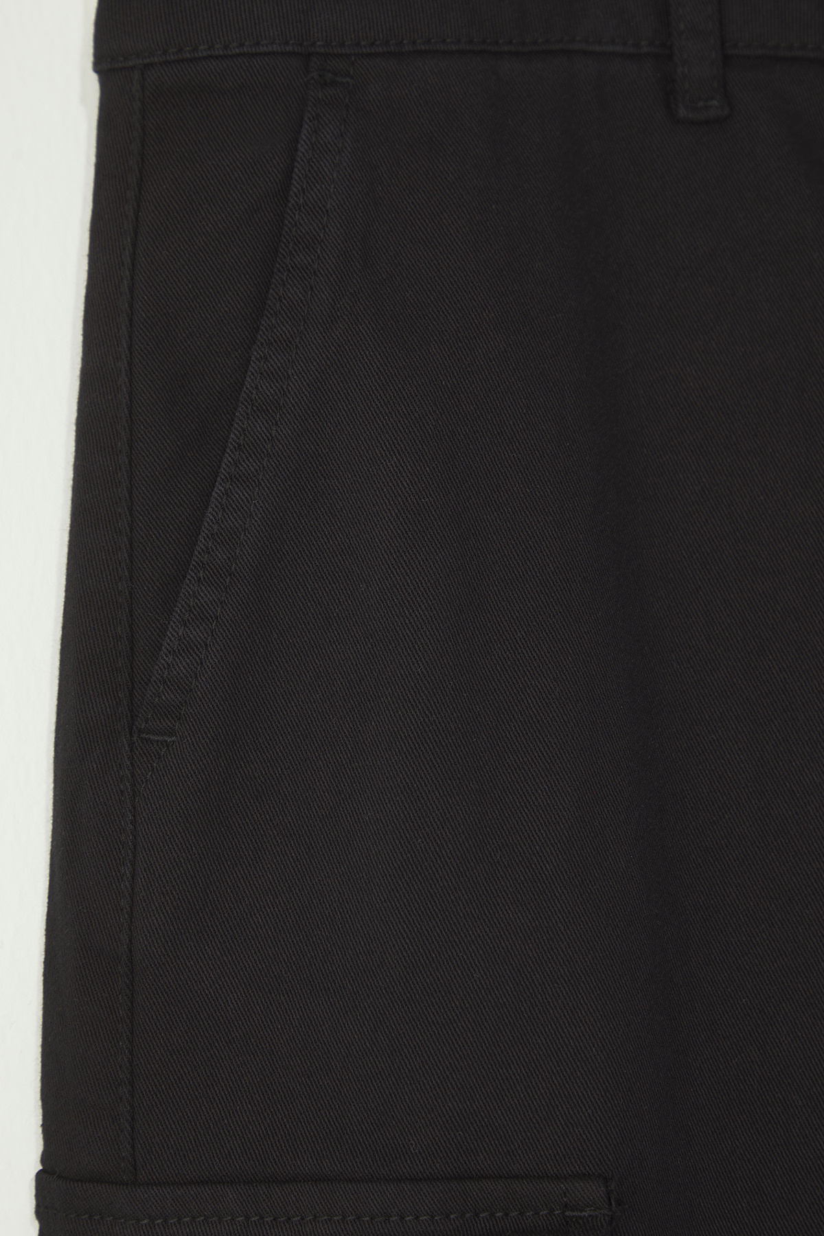 Trendyol Collection-Black Large Size Cargo Pocket Regular Fit Comfortable Cotton Shorts & Bermuda Tmnss25Ap00008 4