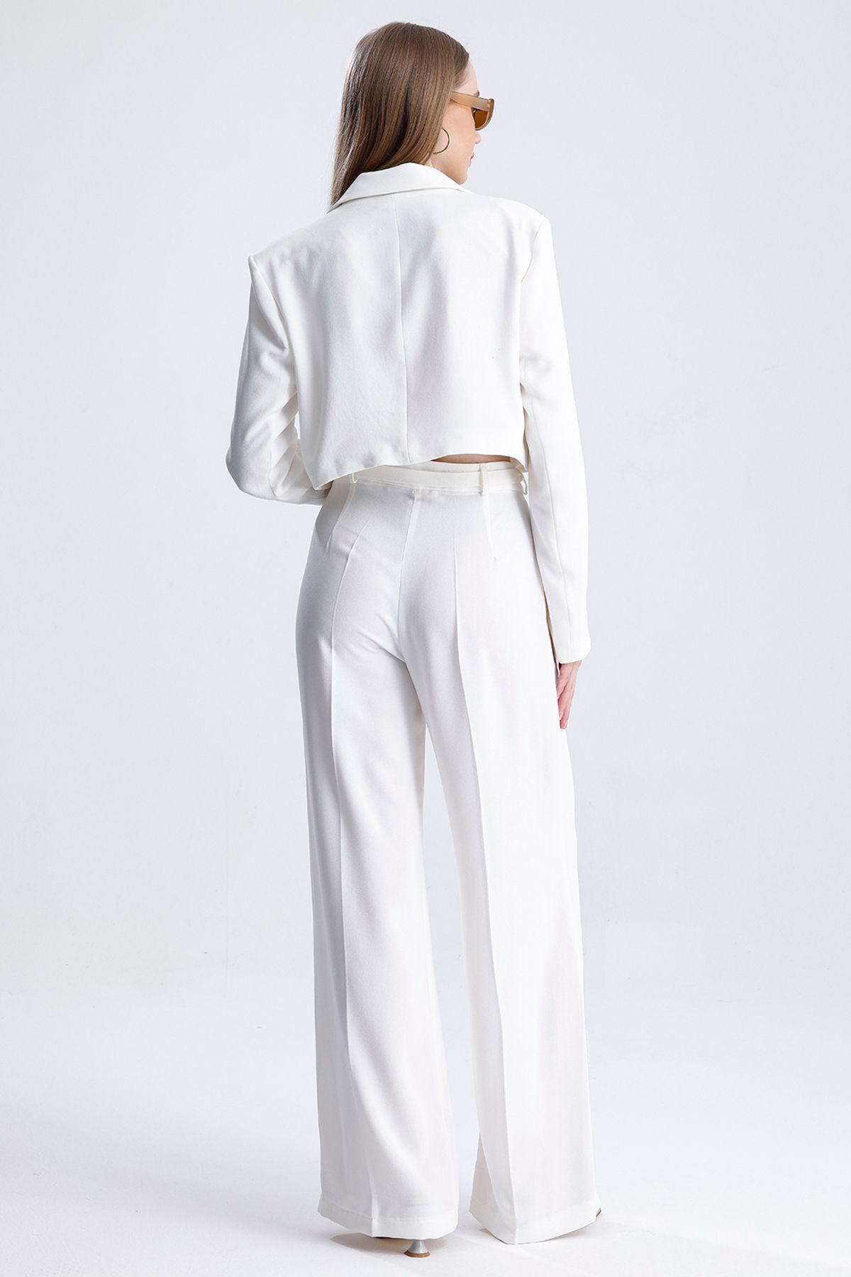 MD trend-Women's Tied Crop Jacket and Belted Palazzo Trousers Two Piece Set 6