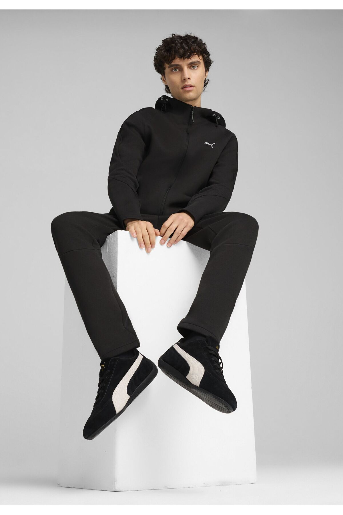 Puma-Evostripe Kapuzenjacke 5