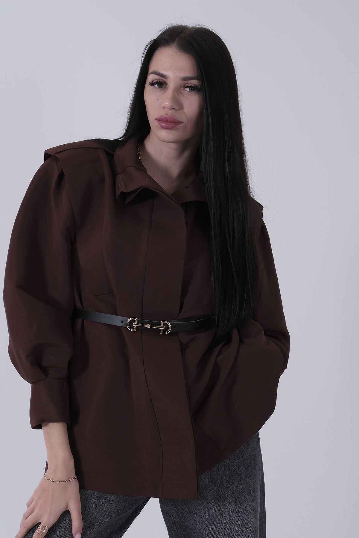 Feminist-Trench cu epoleți pe umeri maro 5309331 2