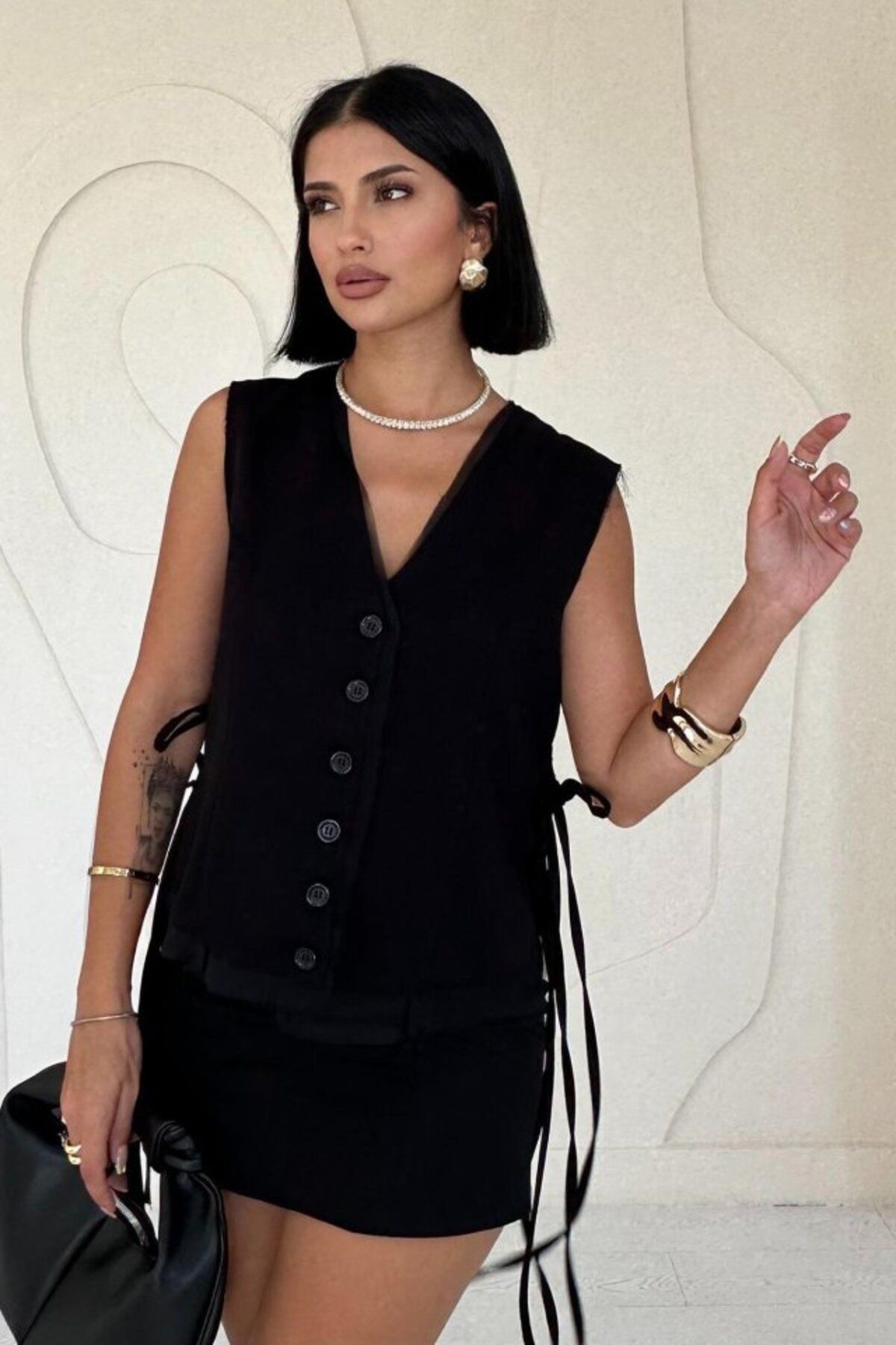 velmorafashion Siyah Yanları Bağcıklı Yelek