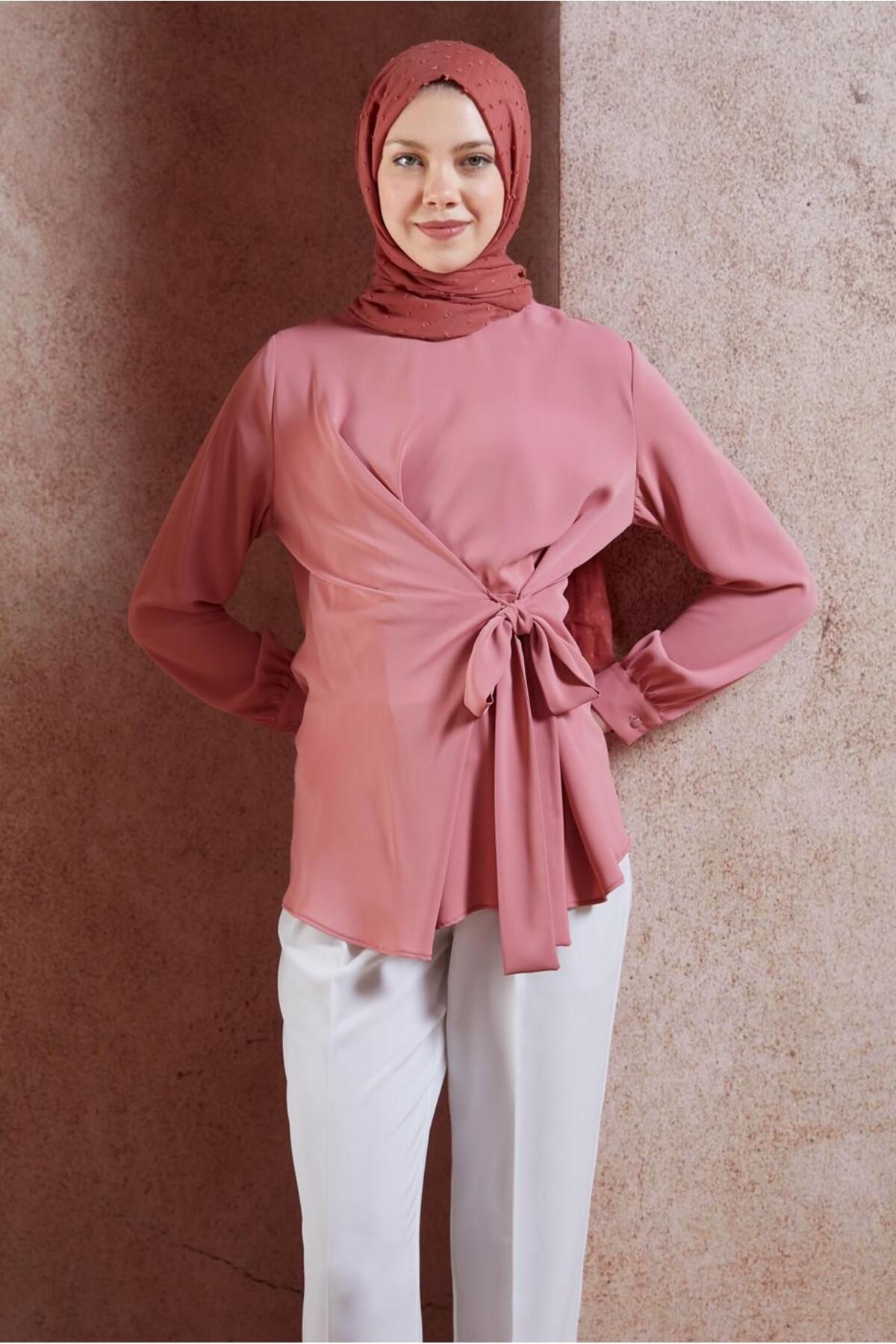 بلوز بنددار 42757 Alvina