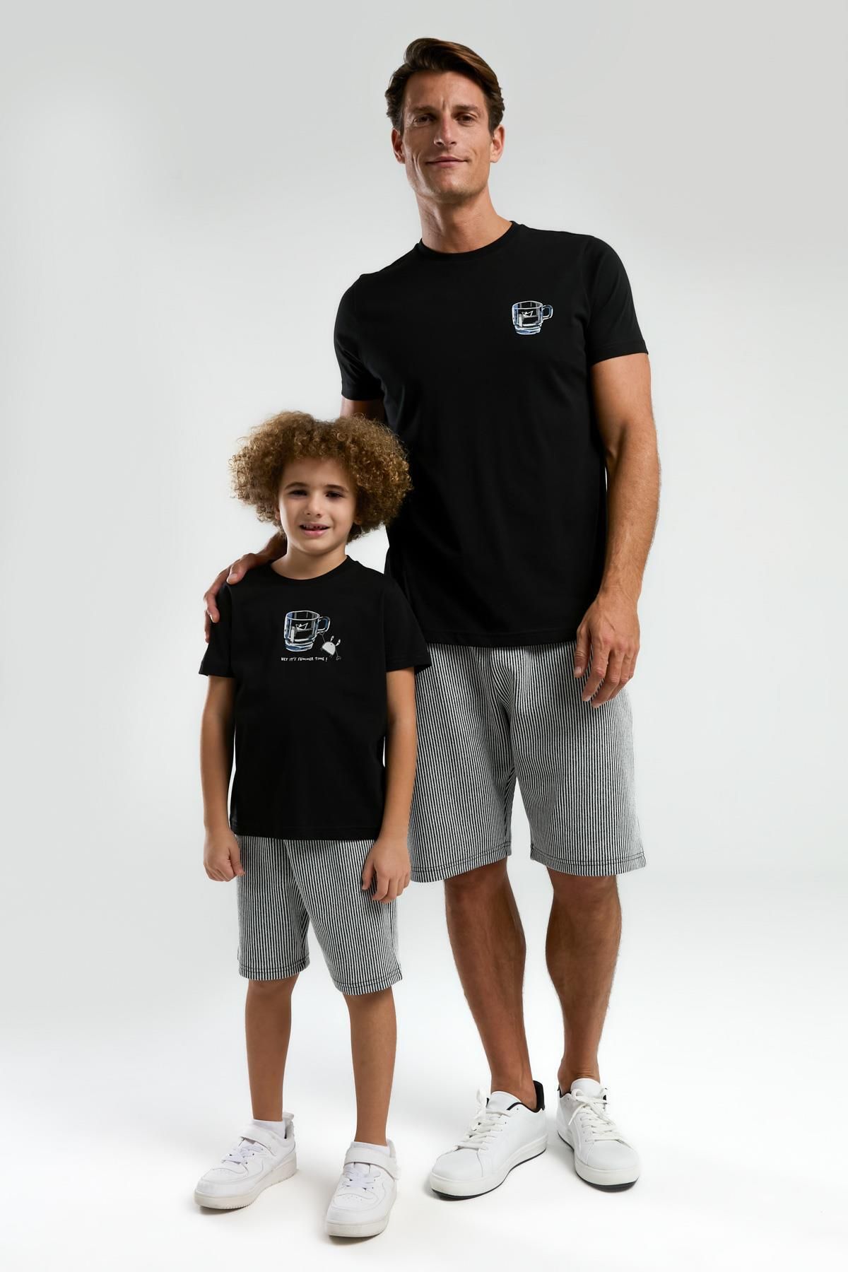 Arnetta-Cup Illustrated Father Son Team, Father and Child Pajamas Priced Individually 2