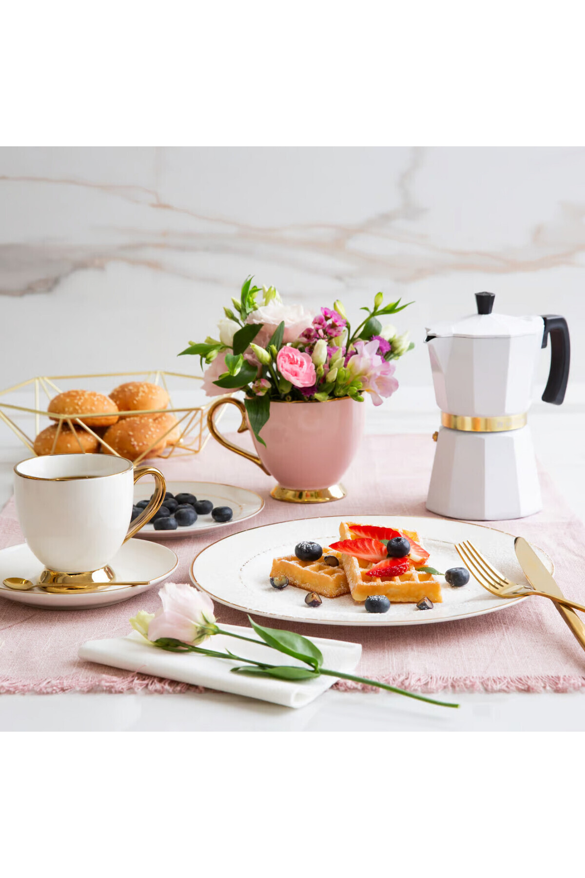 Ambition-Filter coffee maker, 6 cups, 300ml, white, Royal 4