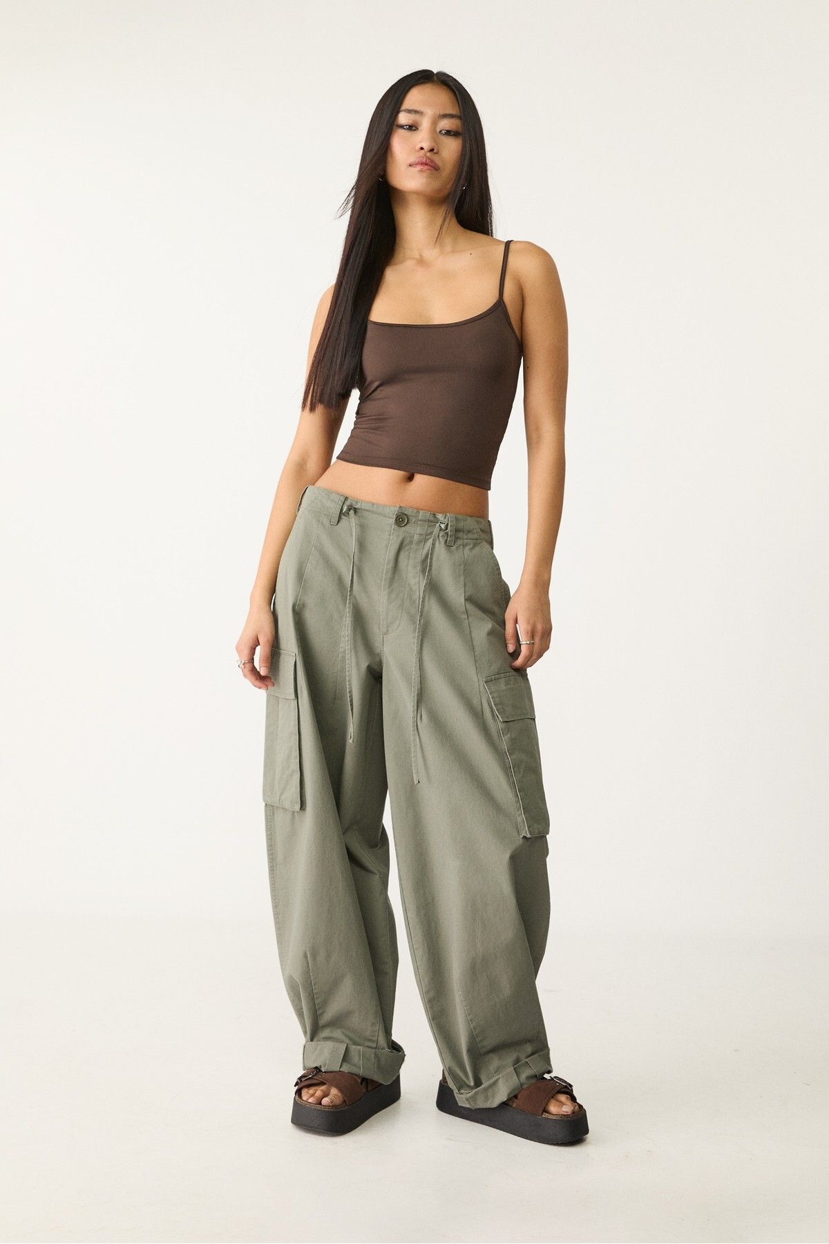 Stradivarius-Parachute cargo trousers 1