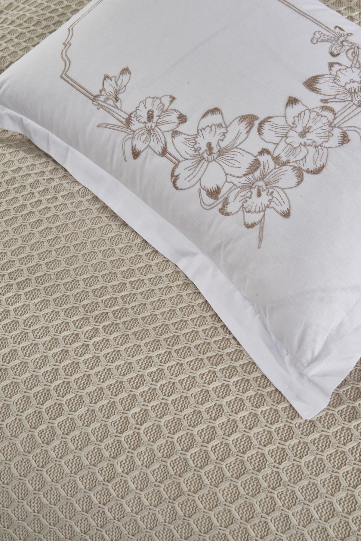 Levanzo-6 Piece Knitted Blanket Set Dolce Stone 2