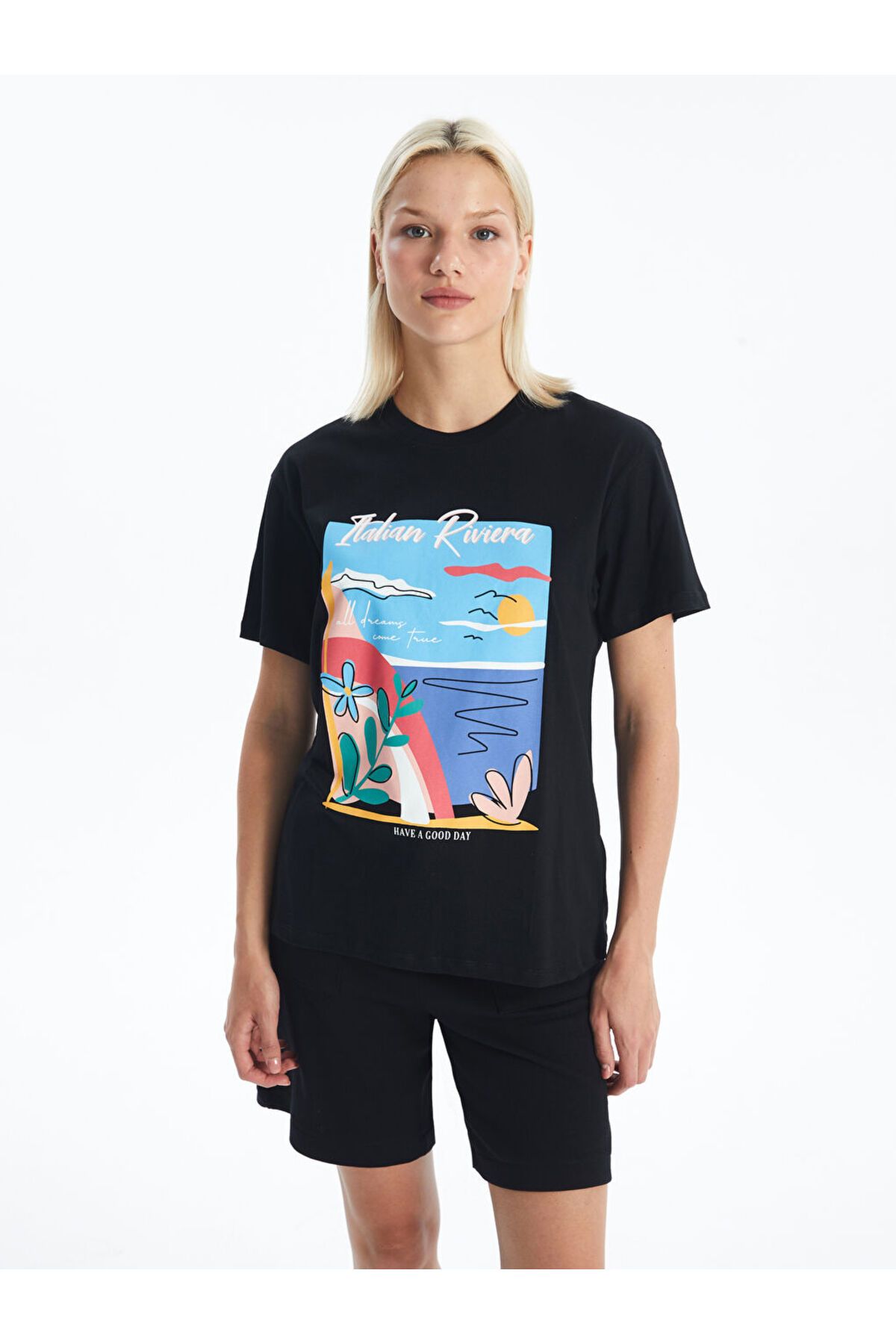 LC Waikiki Yeni Sezon Bisiklet Yaka Baskili Kisa Kollu Kadin Tisort - S4DO62Z8