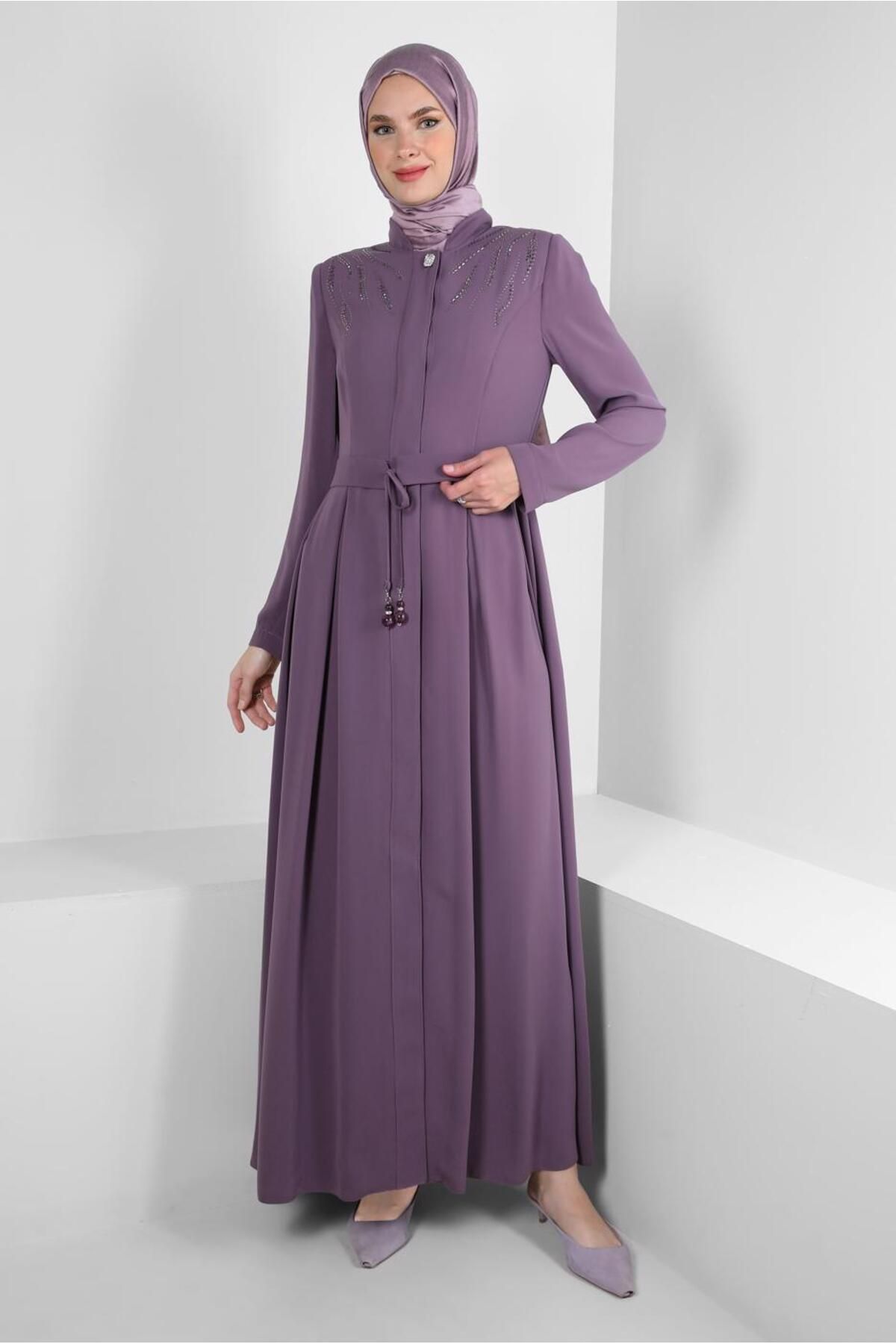 مانتو سنگی پلیسه دار کمربندی 10750 Alvina