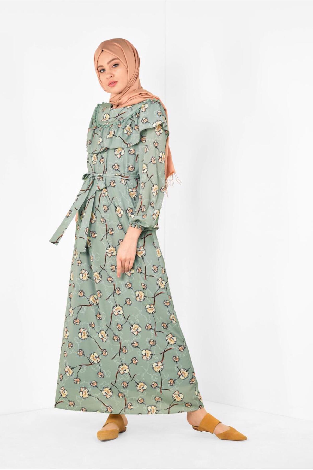 آلوینا لباس مجلسی طرح‌دار گلدار با کمر کشی ۴۹۵۰