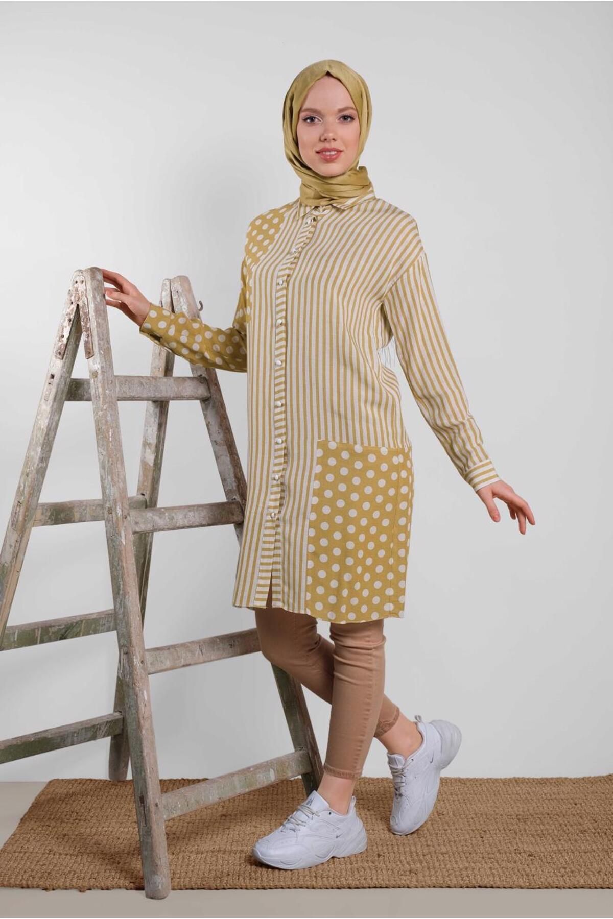 Alvina-4427 Model - Striped and Polka Dot Patterned Tunic 3