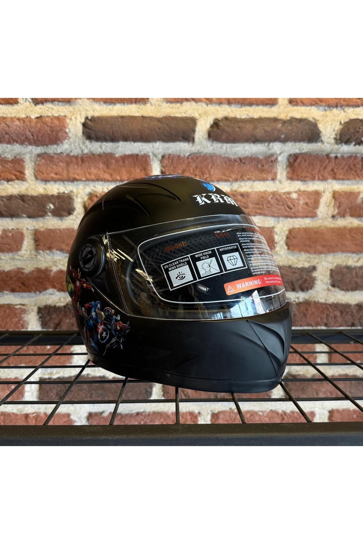 OKYANUSMOTO Kapalı Çocuk Kaskı (Siyah)