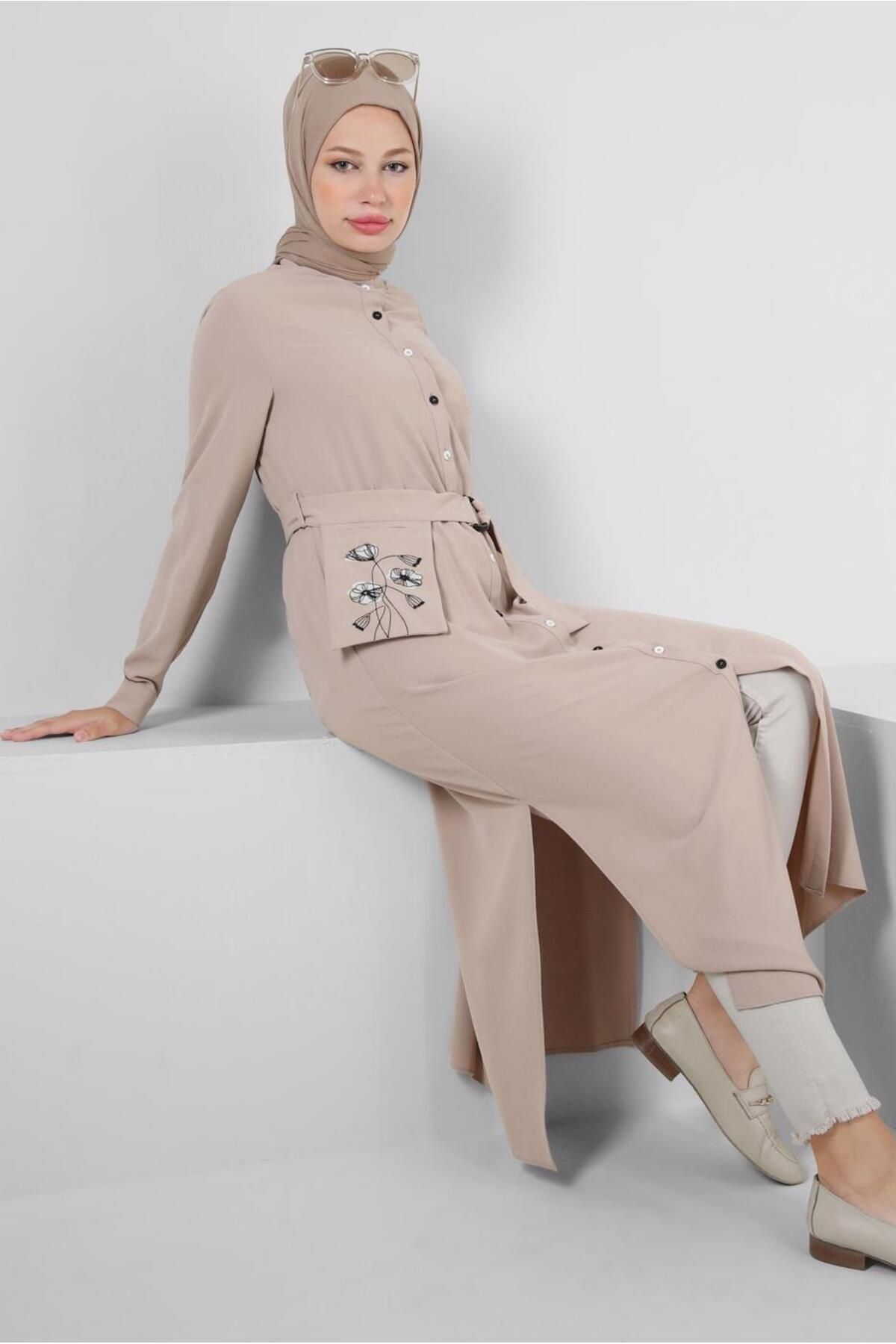 تونیک بلند دکمه گل دوزی 43732 Alvina